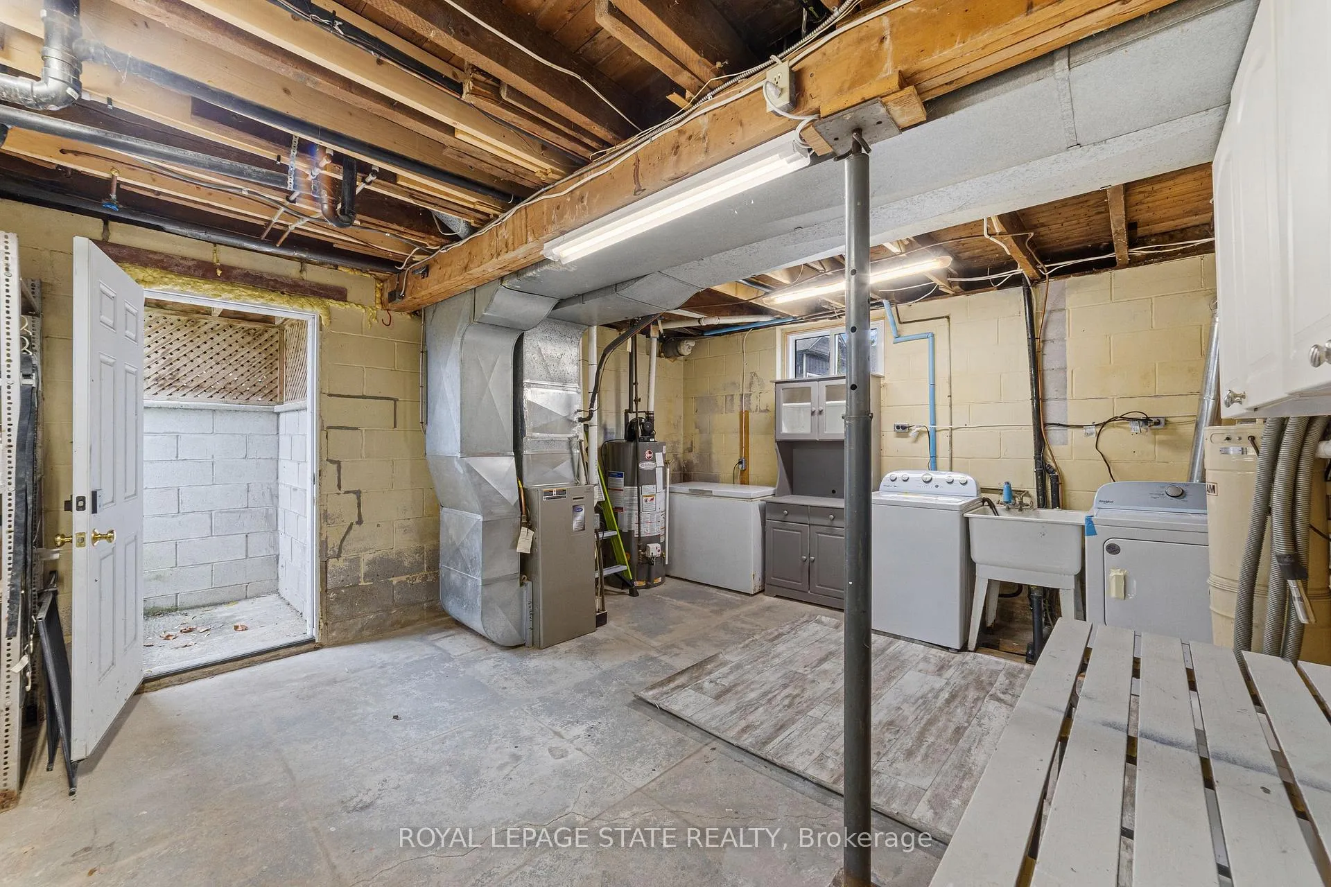 Photo 24 of 2383 Kirk Road, Hamilton, Binbrook — HOMEH
