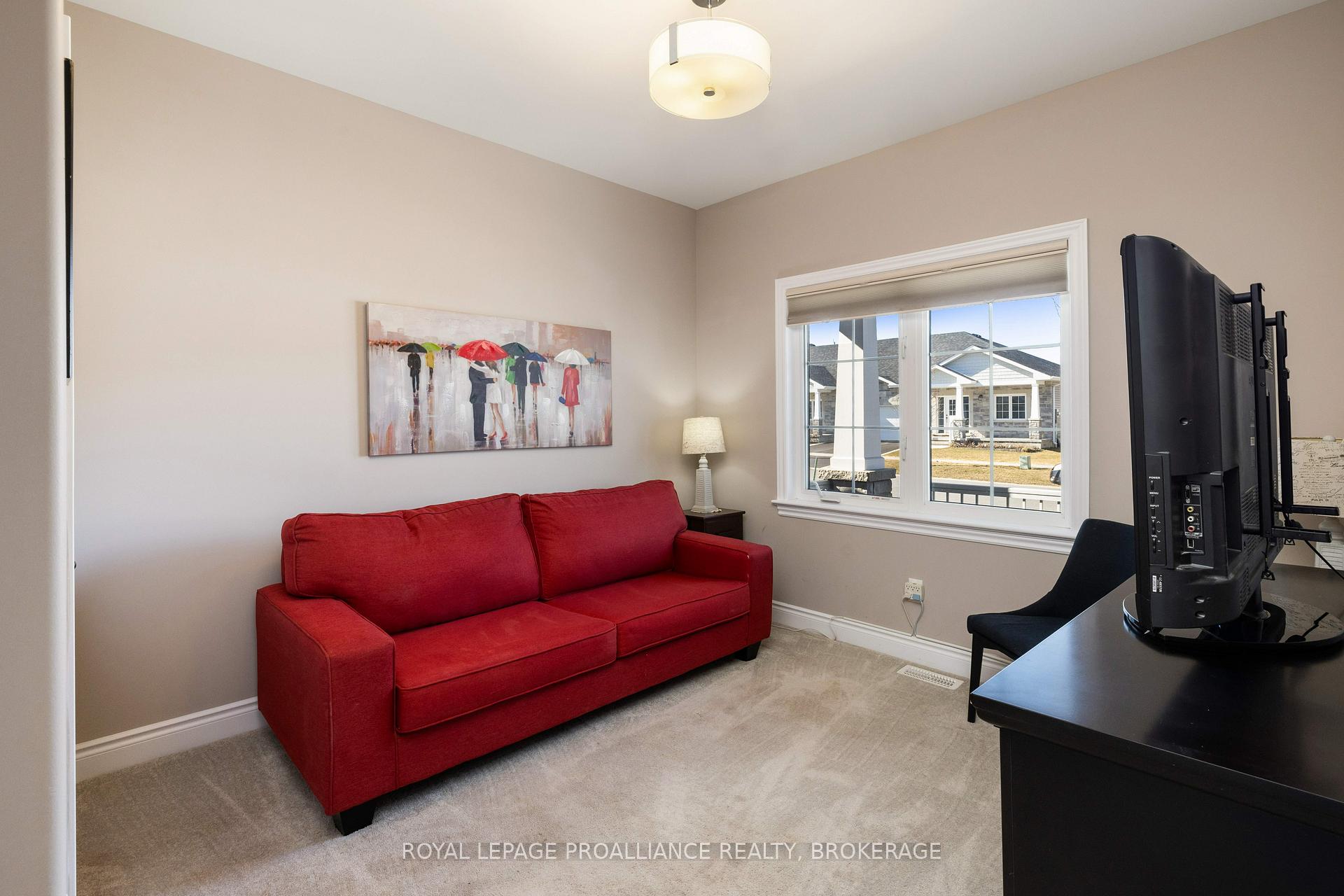 Photo 9 of 193 Sorbie Crescent, Loyalist, Amherstview — HOMEH