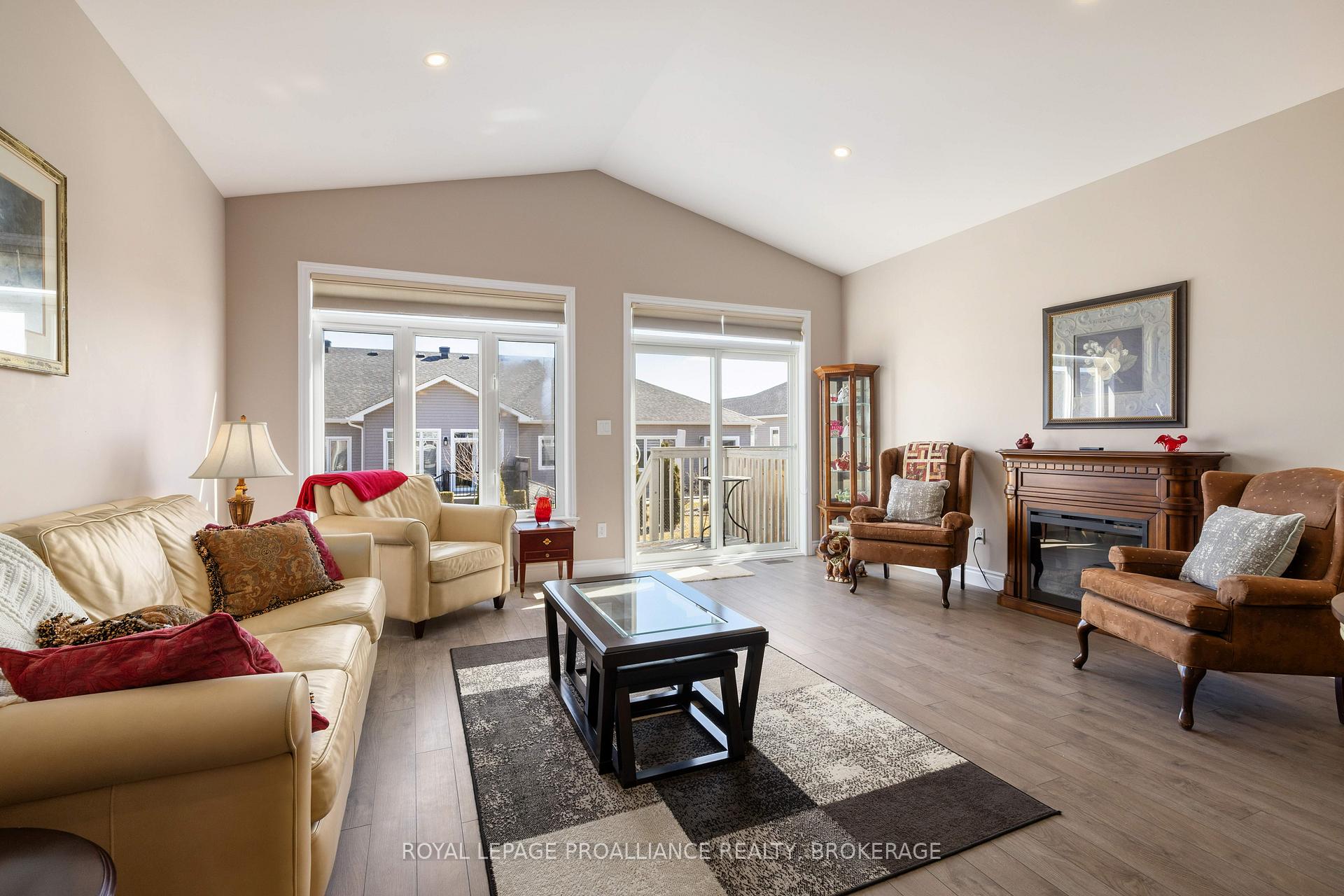 Photo 14 of 193 Sorbie Crescent, Loyalist, Amherstview — HOMEH