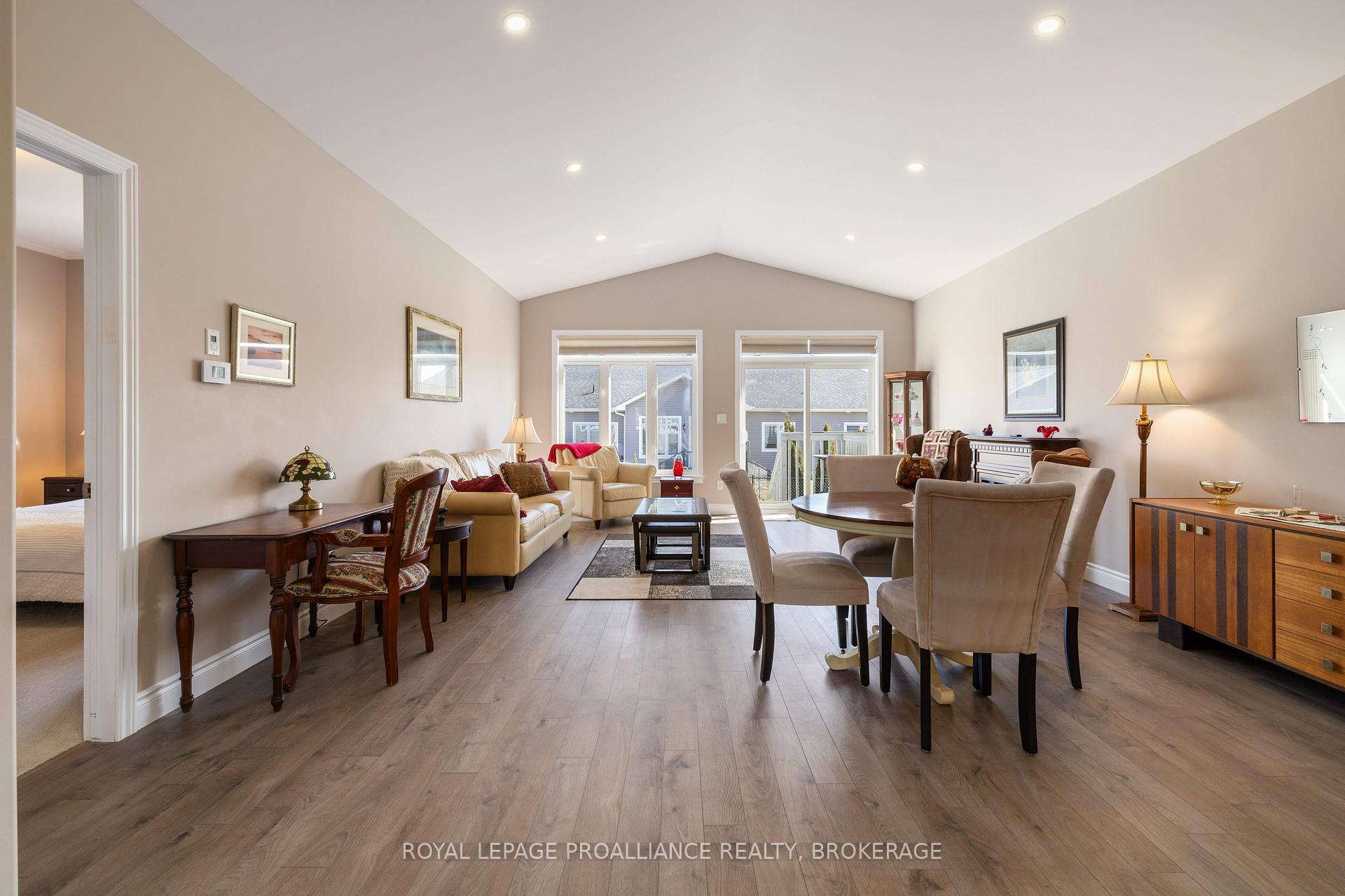 Photo 15 of 193 Sorbie Crescent, Loyalist, Amherstview — HOMEH