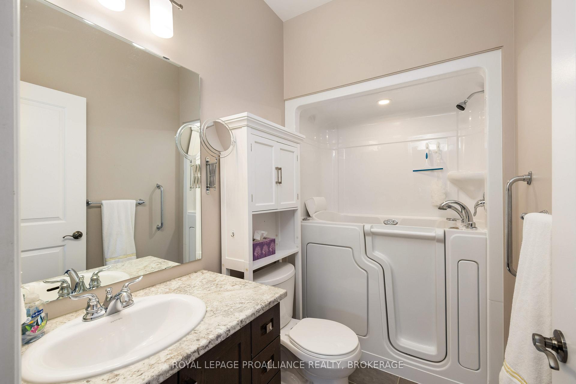 Photo 27 of 193 Sorbie Crescent, Loyalist, Amherstview — HOMEH