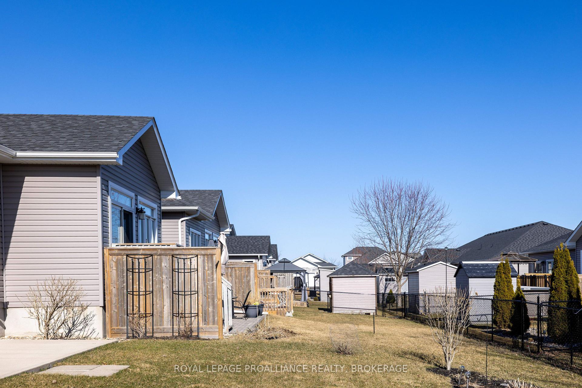 Photo 33 of 193 Sorbie Crescent, Loyalist, Amherstview — HOMEH