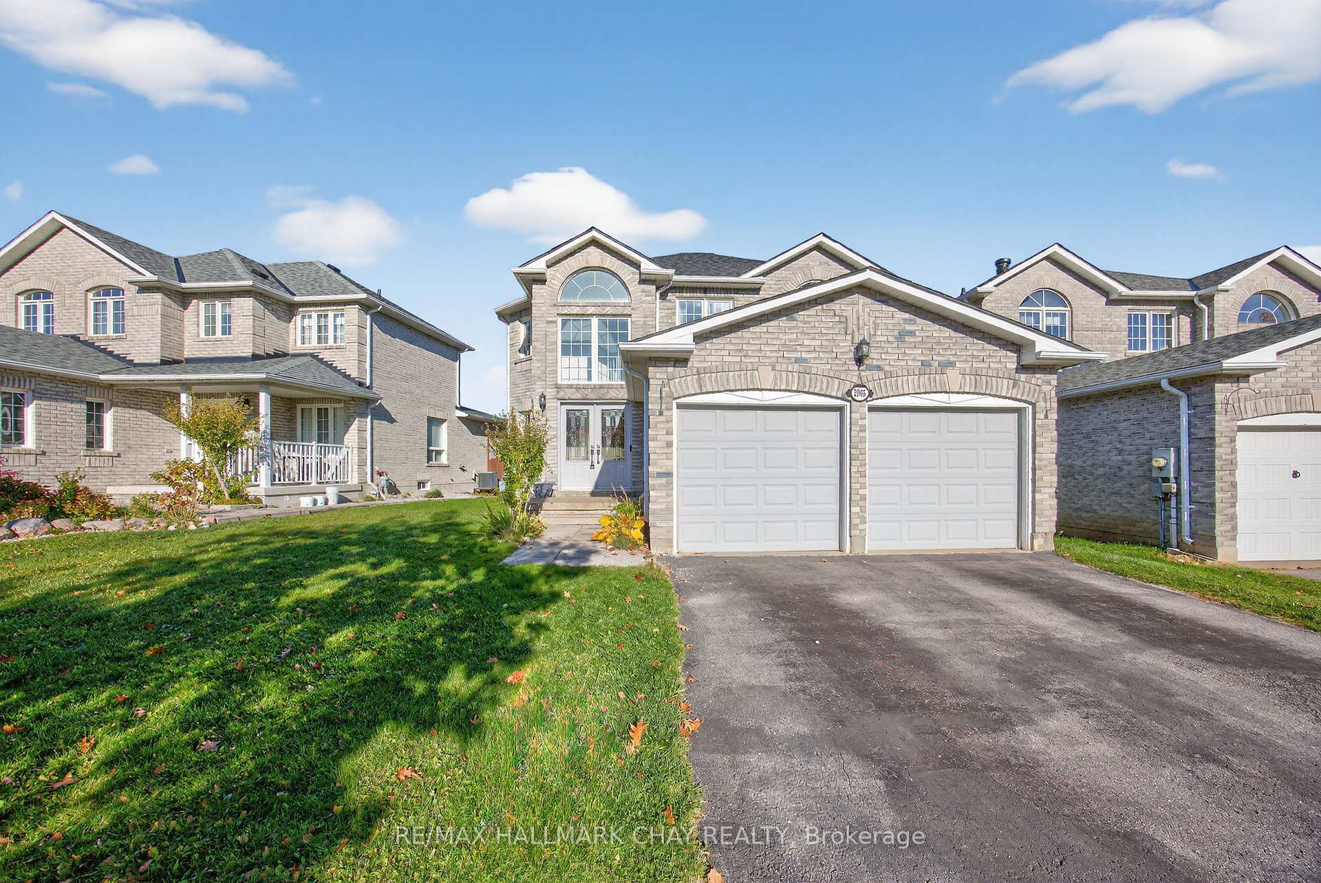 Photo 1 of 2065 Wilson Street, Innisfil, Alcona — HOMEH