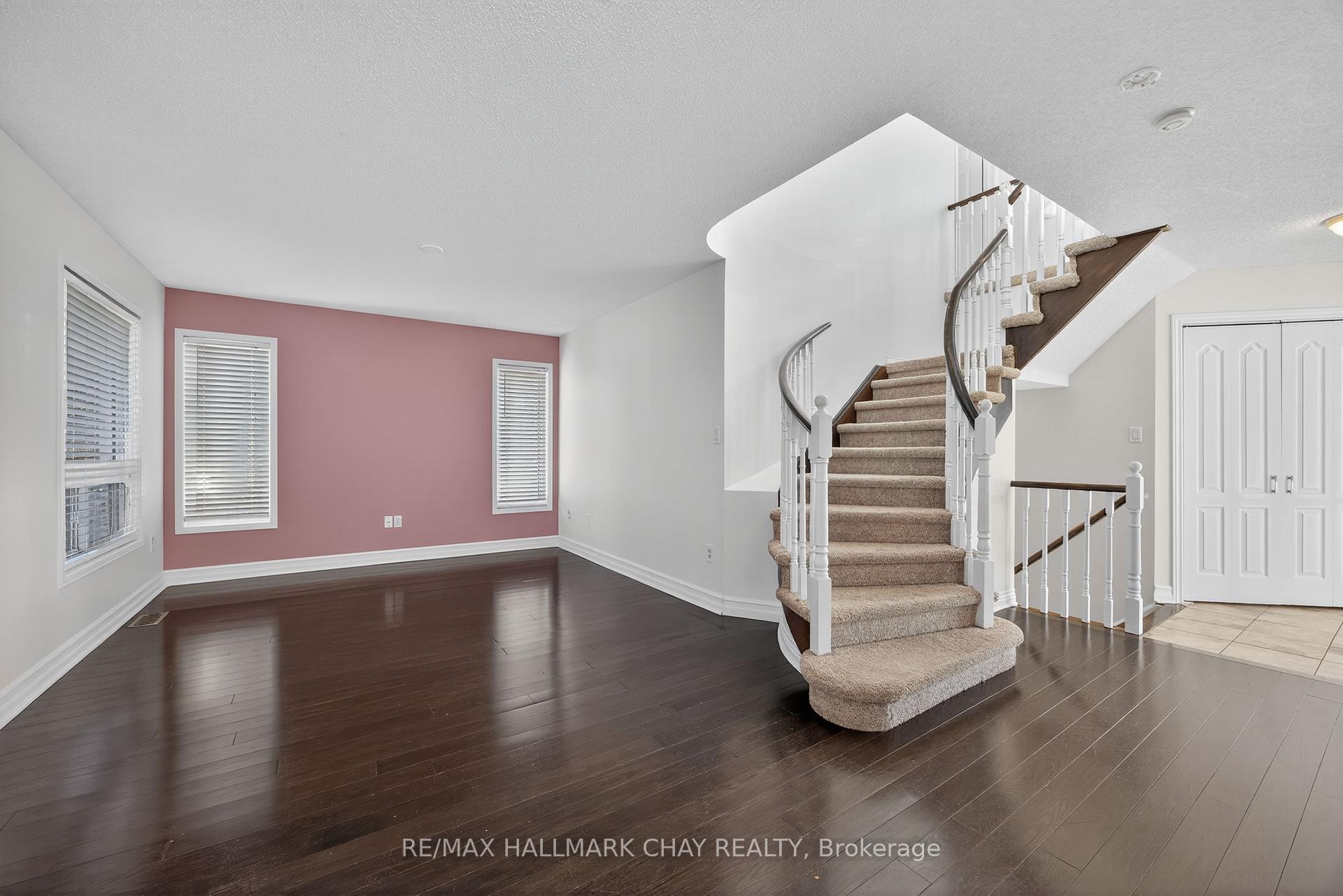 Photo 9 of 2065 Wilson Street, Innisfil, Alcona — HOMEH