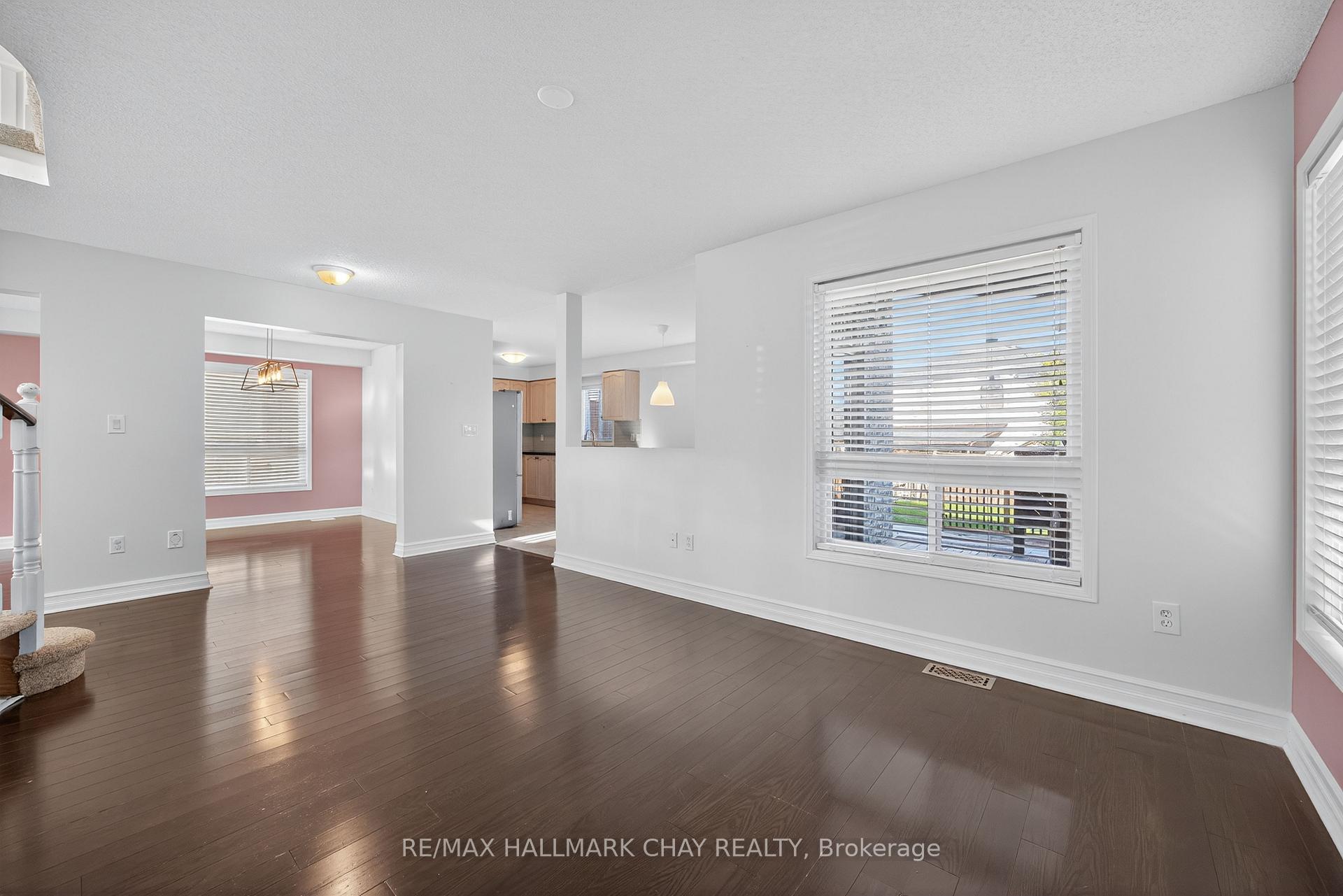 Photo 11 of 2065 Wilson Street, Innisfil, Alcona — HOMEH