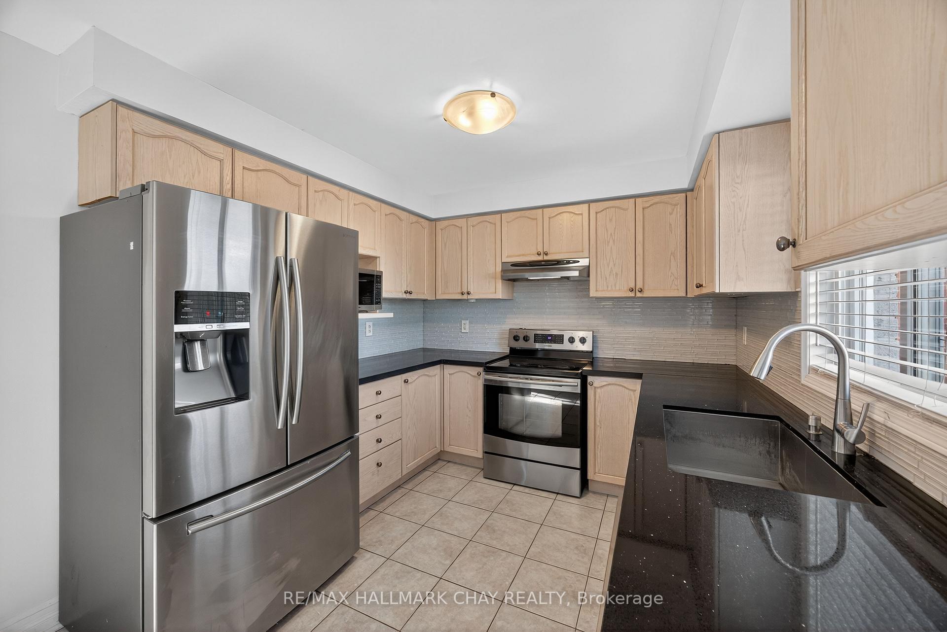 Photo 14 of 2065 Wilson Street, Innisfil, Alcona — HOMEH