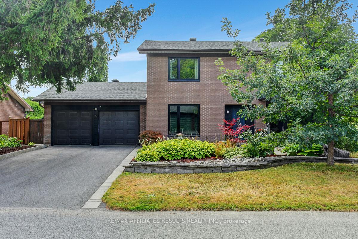 Front of 5 Tiffany Crescent