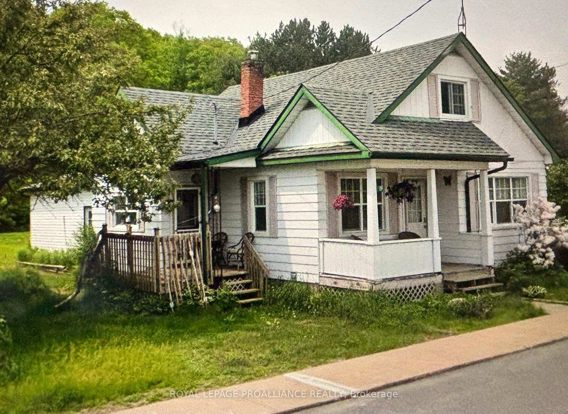 Front of 19 Wilno Street