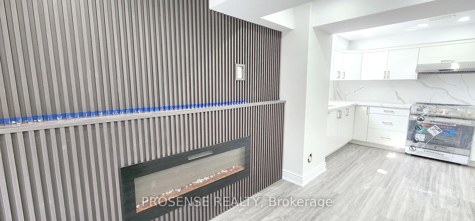 Photo 8 of 67 Holcomb Terrace, Hamilton, Waterdown — HOMEH