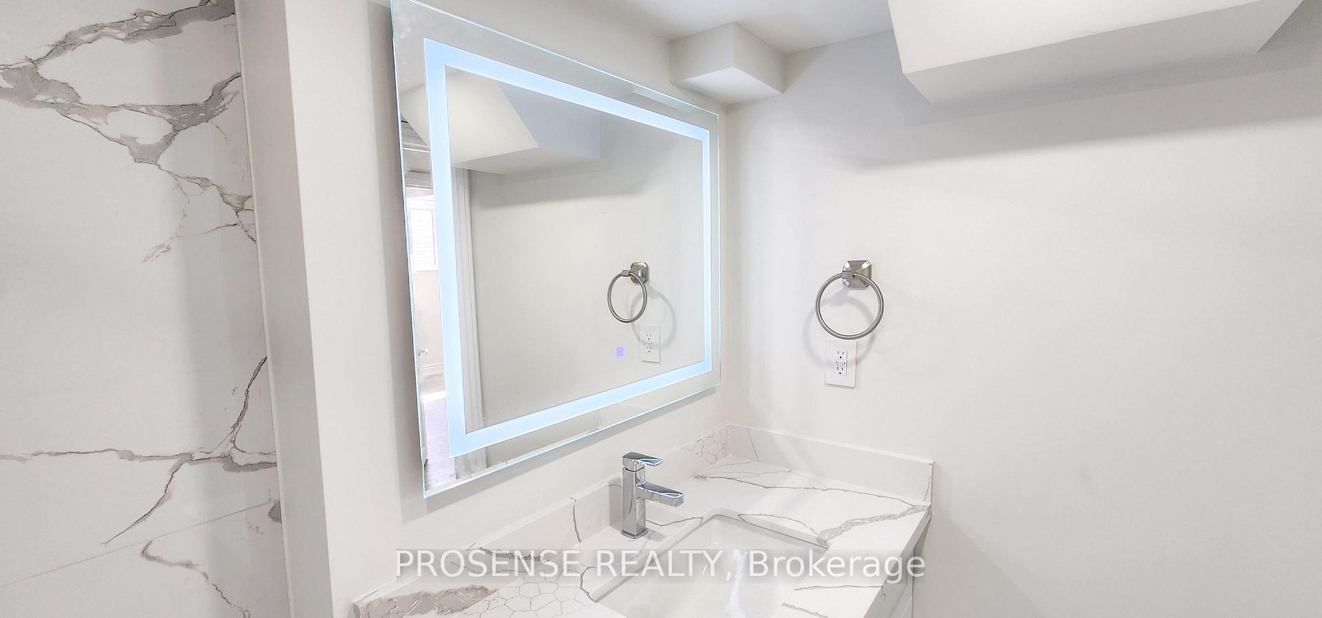 Photo 29 of 67 Holcomb Terrace, Hamilton, Waterdown — HOMEH