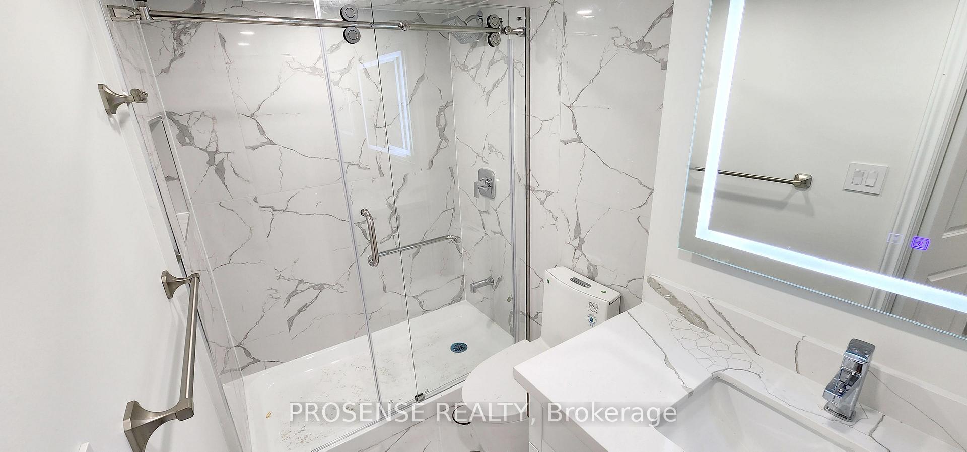 Photo 32 of 67 Holcomb Terrace, Hamilton, Waterdown — HOMEH