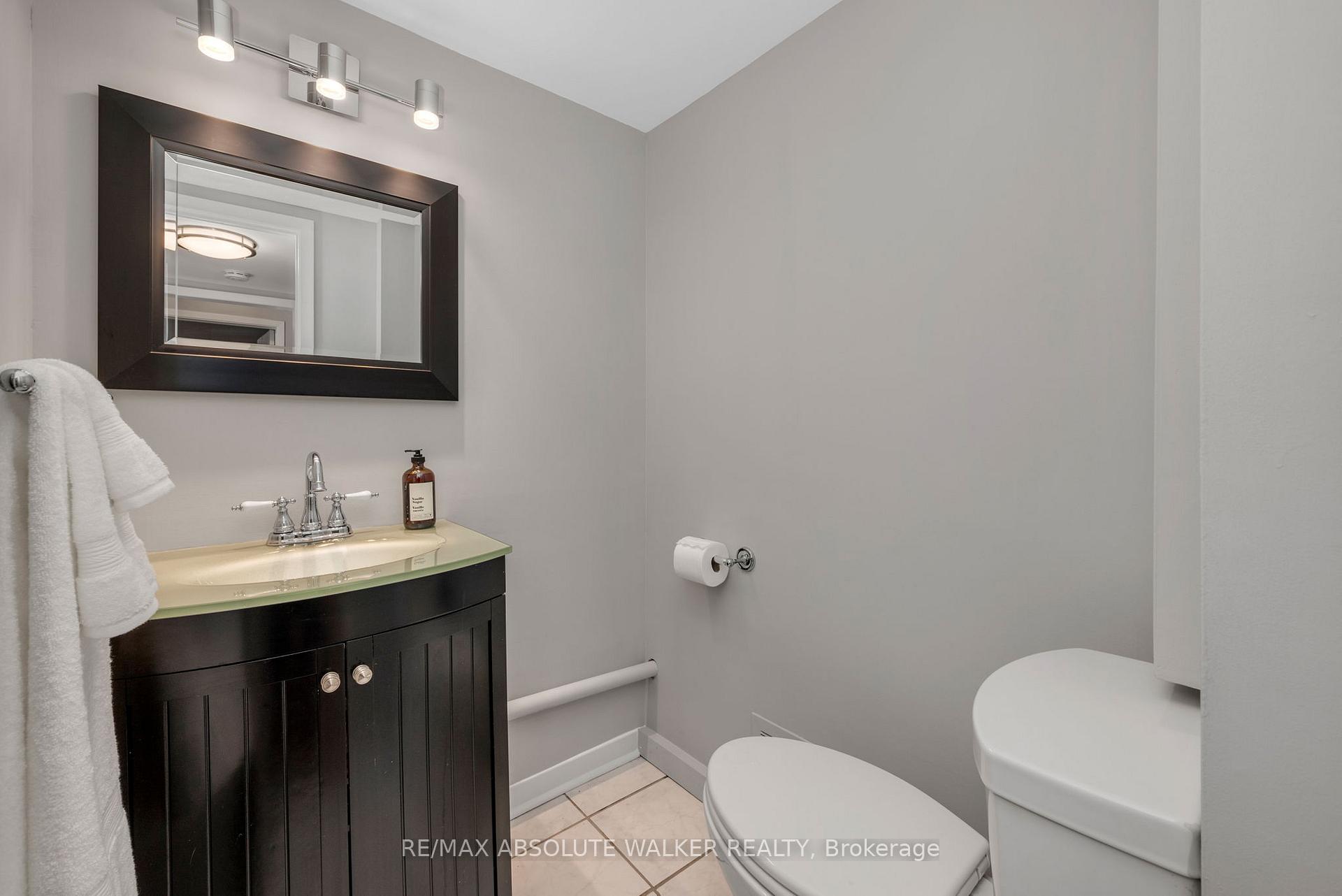 Photo 25 of 5298 Hillcrest Drive, Ottawa, Manotick Long Island & Nicholls Island — HOMEH