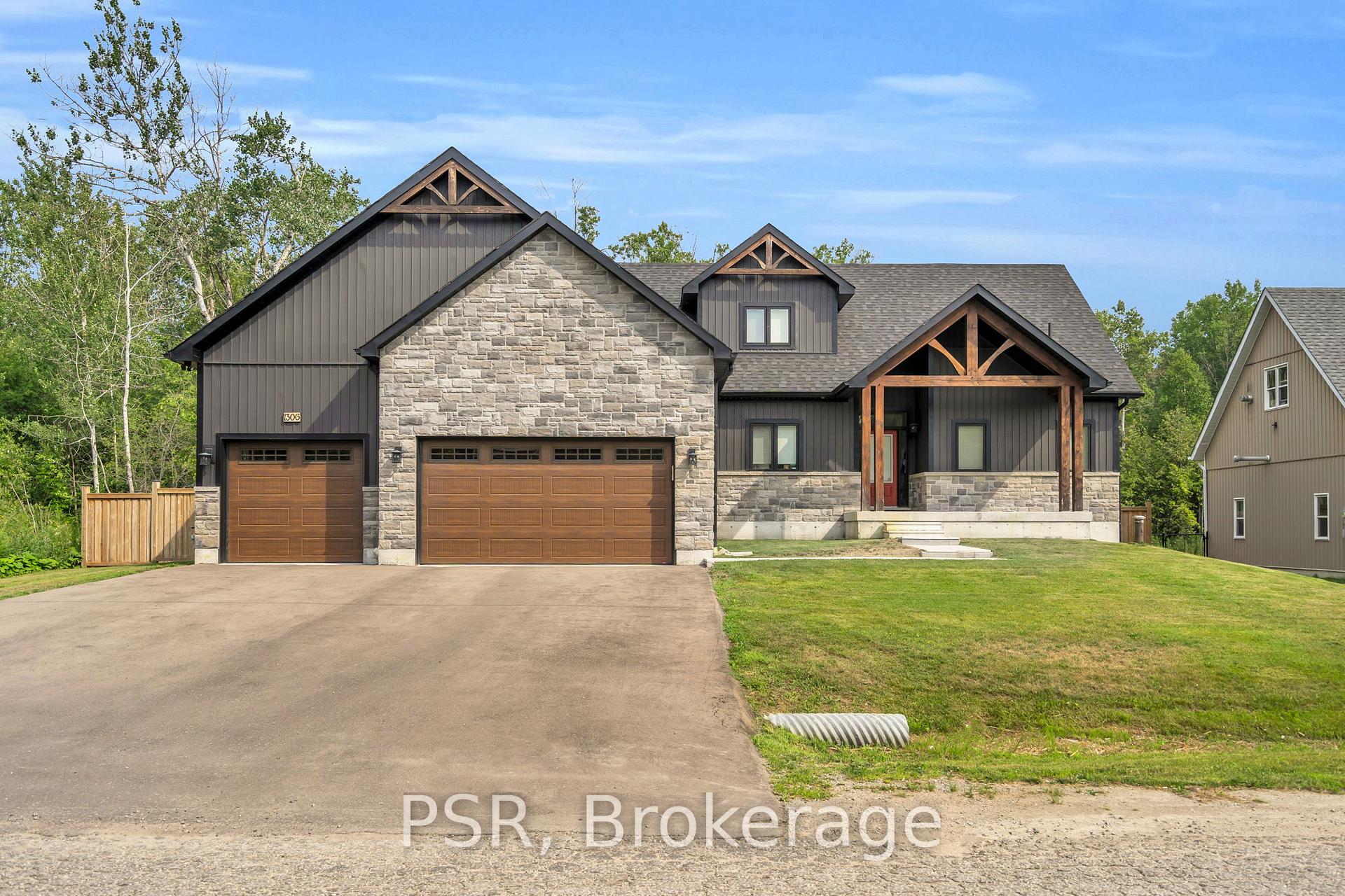 Photo 1 of 1306 Squire Street, Innisfil, Lefroy — HOMEH