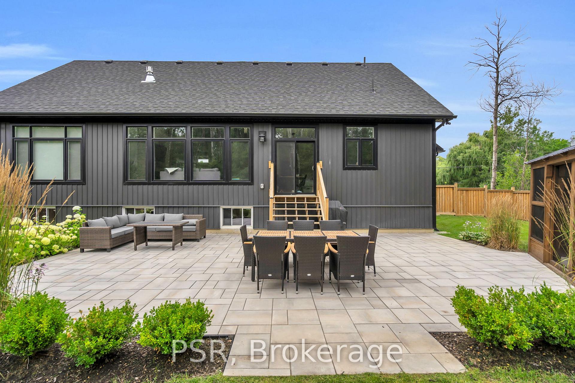 Photo 37 of 1306 Squire Street, Innisfil, Lefroy — HOMEH