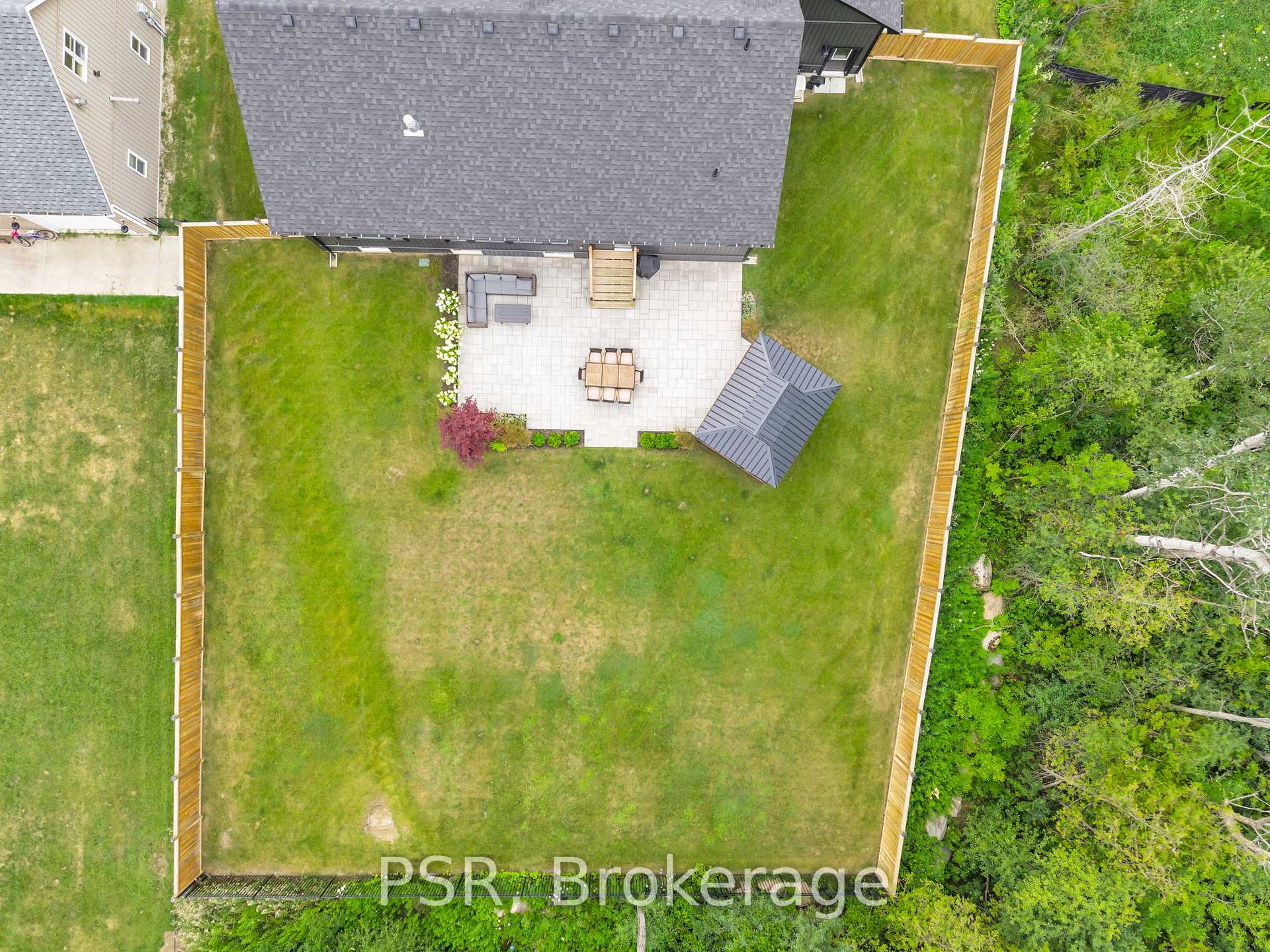 Photo 43 of 1306 Squire Street, Innisfil, Lefroy — HOMEH
