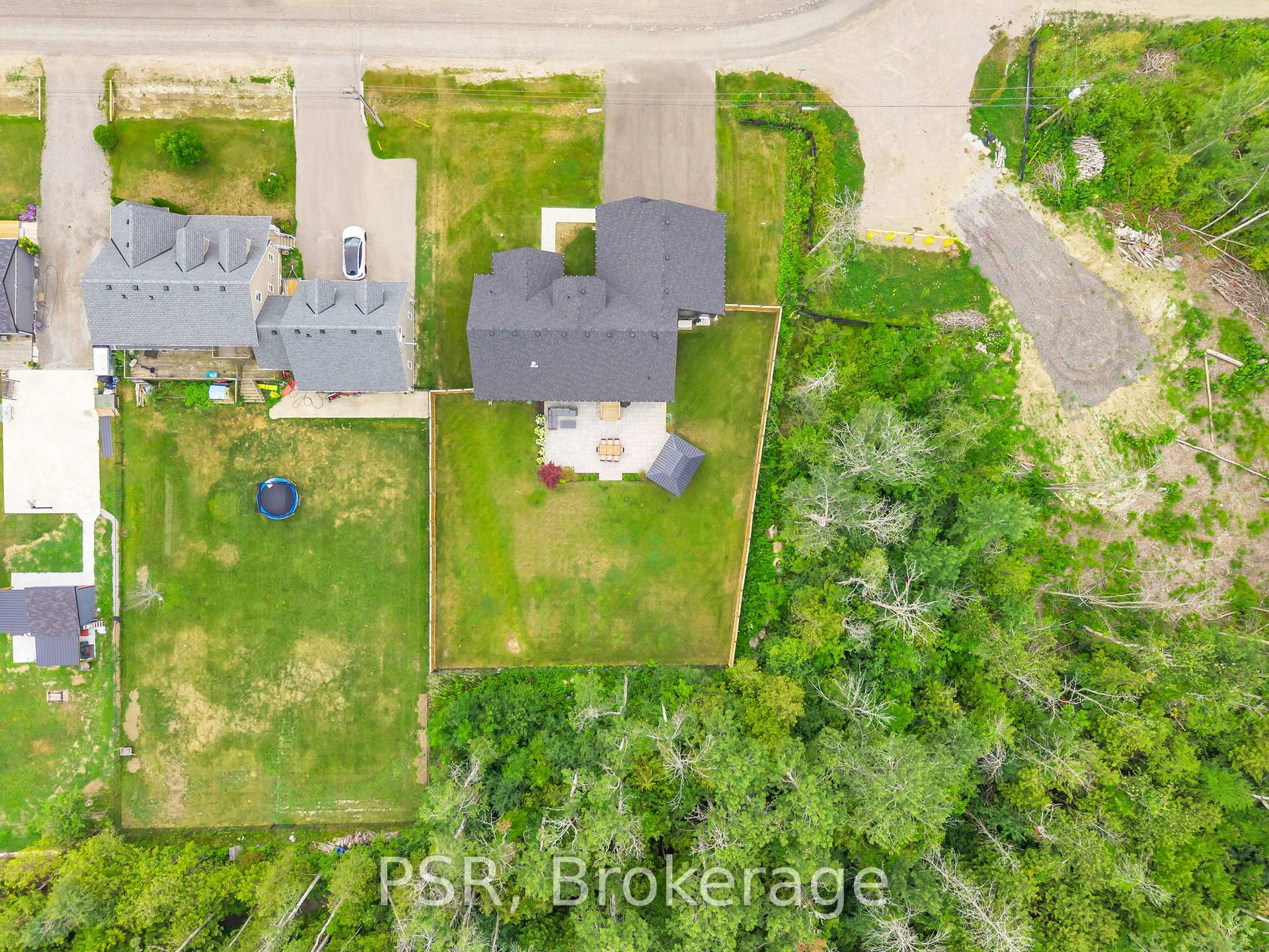 Photo 44 of 1306 Squire Street, Innisfil, Lefroy — HOMEH