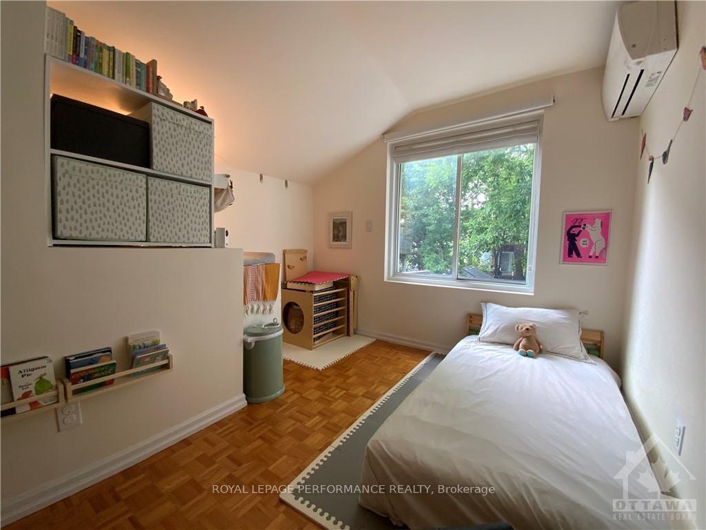 Photo 10 of 142 St Andrew Street, Ottawa, Lower Town/Byward Market — HOMEH