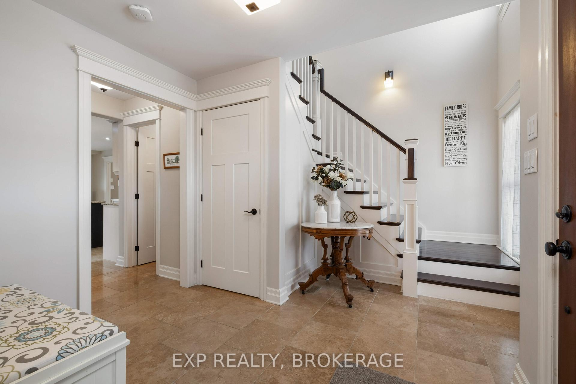 Photo 2 of 132 Kildare Avenue, Loyalist, Amherstview — HOMEH