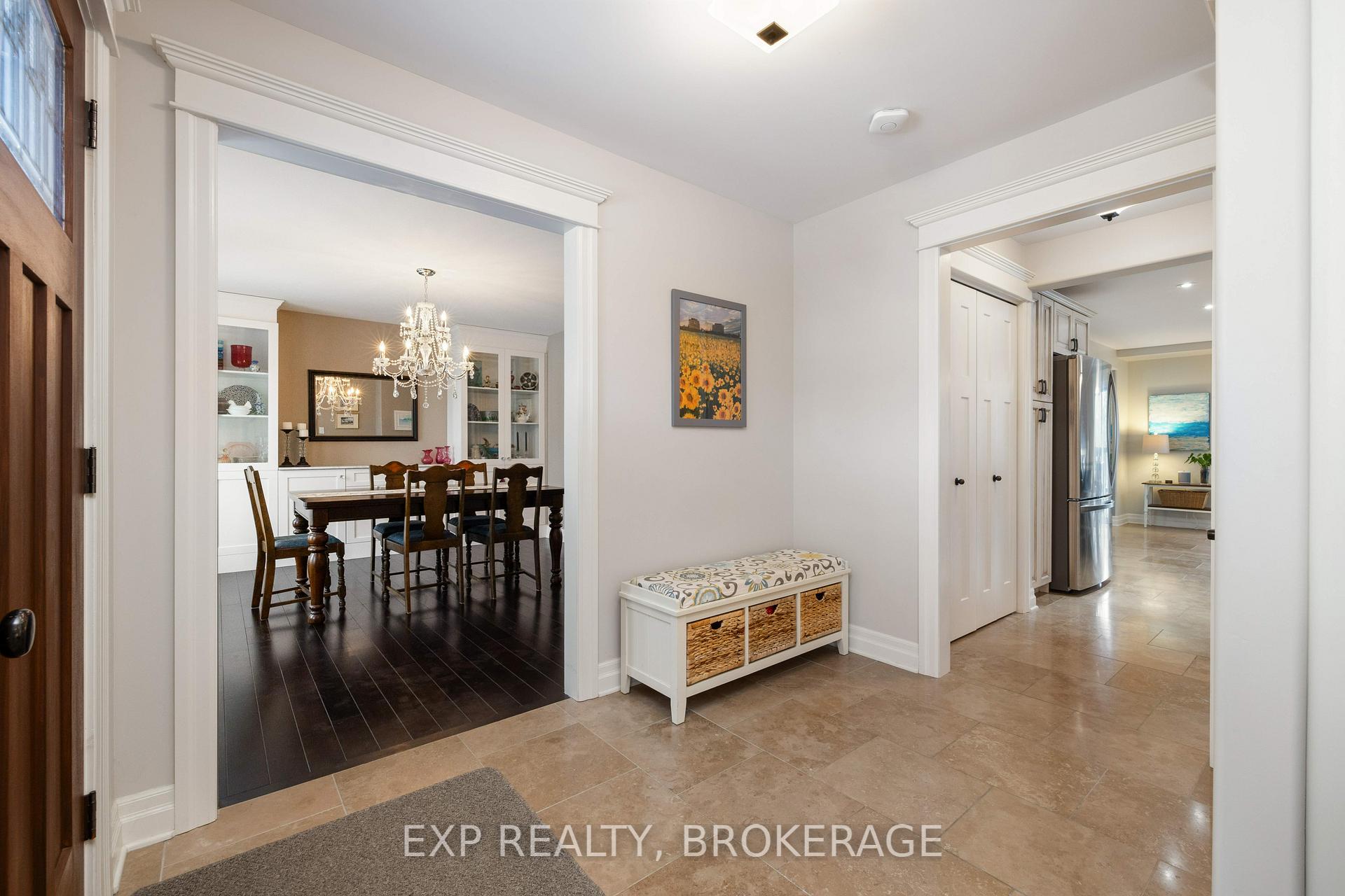 Photo 3 of 132 Kildare Avenue, Loyalist, Amherstview — HOMEH