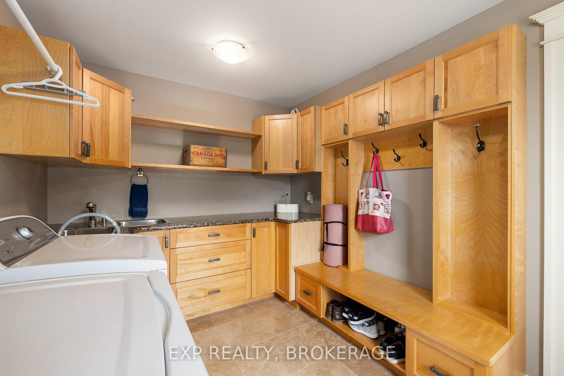 Photo 21 of 132 Kildare Avenue, Loyalist, Amherstview — HOMEH