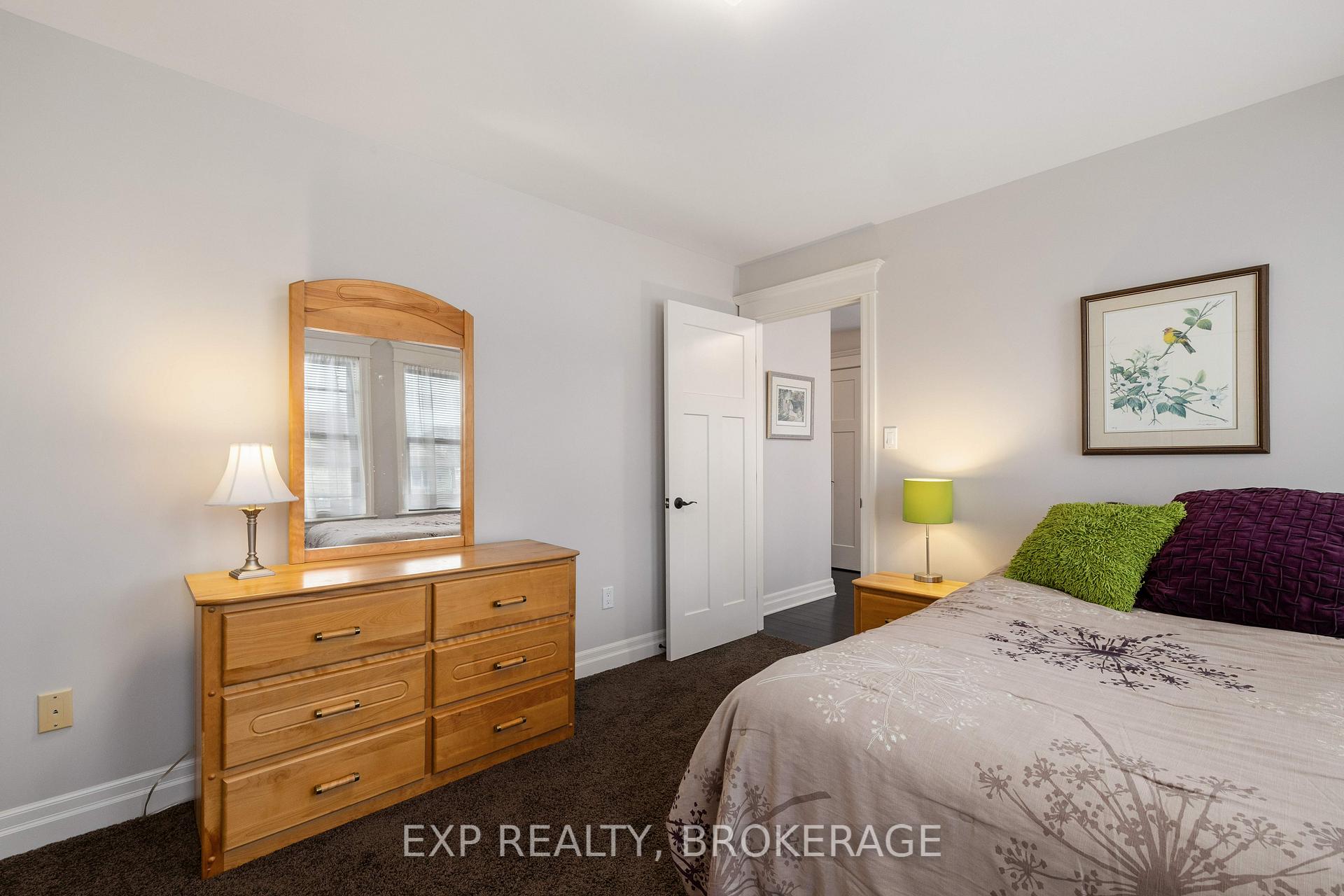 Photo 32 of 132 Kildare Avenue, Loyalist, Amherstview — HOMEH