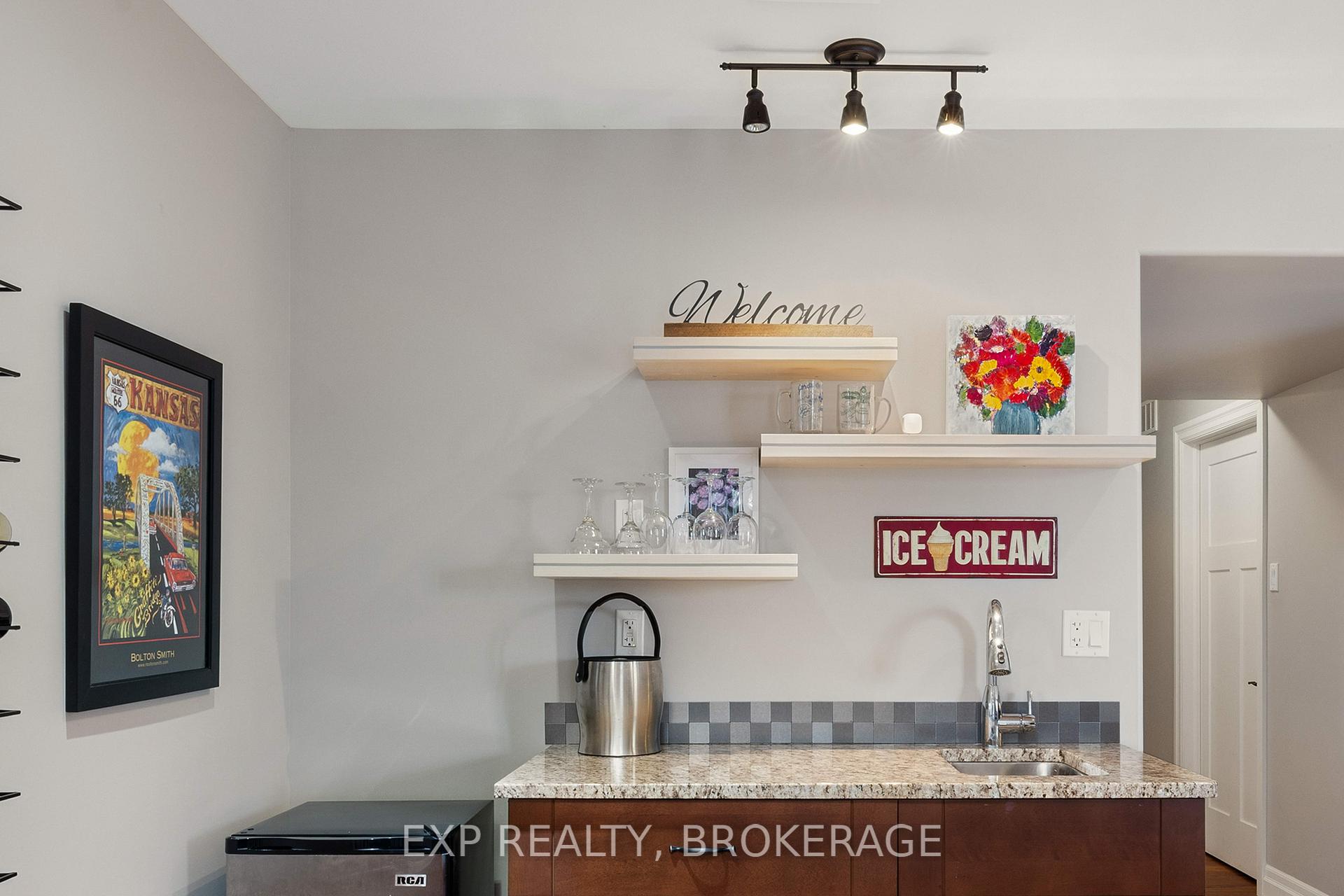 Photo 42 of 132 Kildare Avenue, Loyalist, Amherstview — HOMEH
