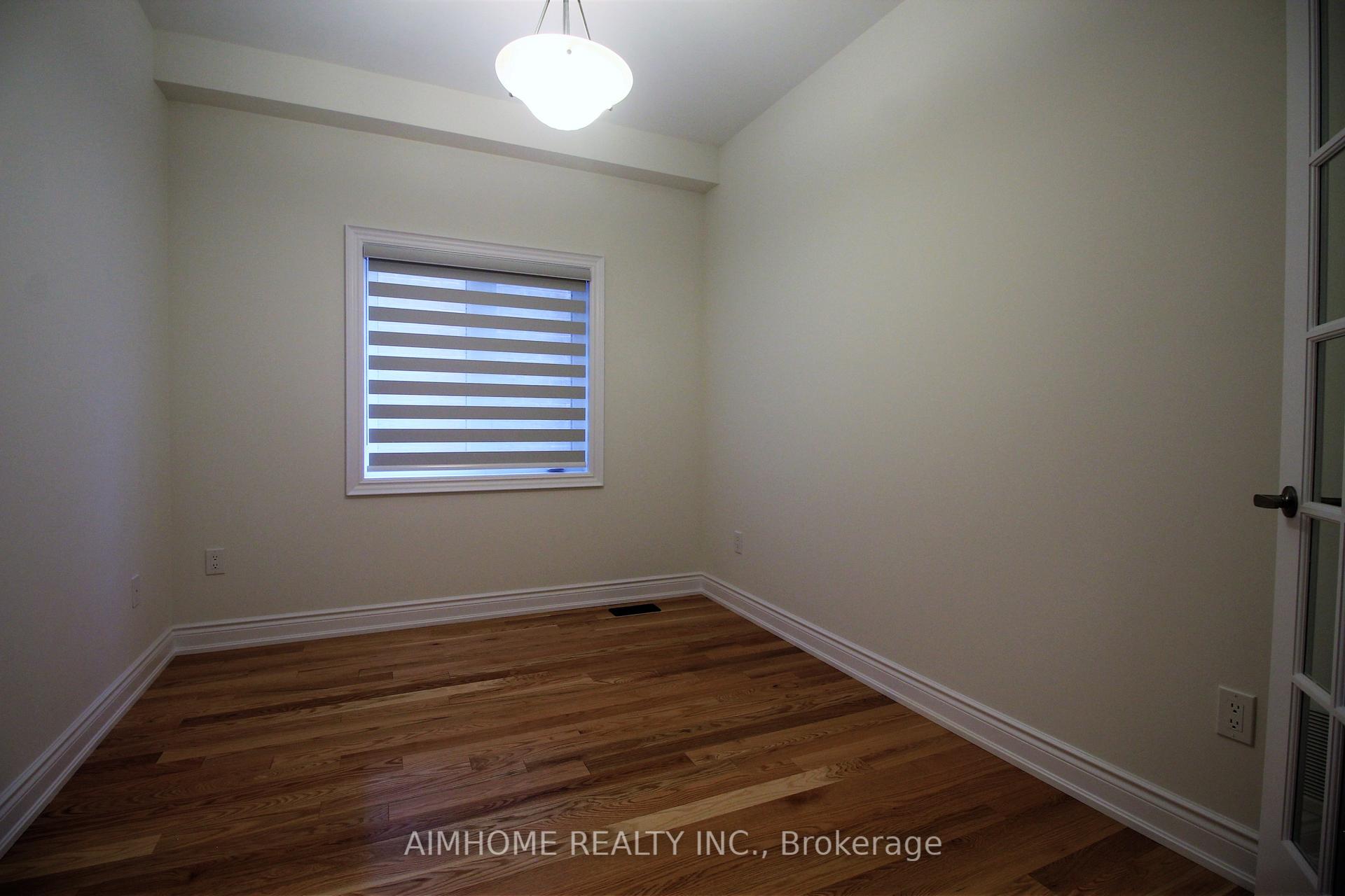 Photo 5 of 1005 Wickham Road, Innisfil, Alcona — HOMEH