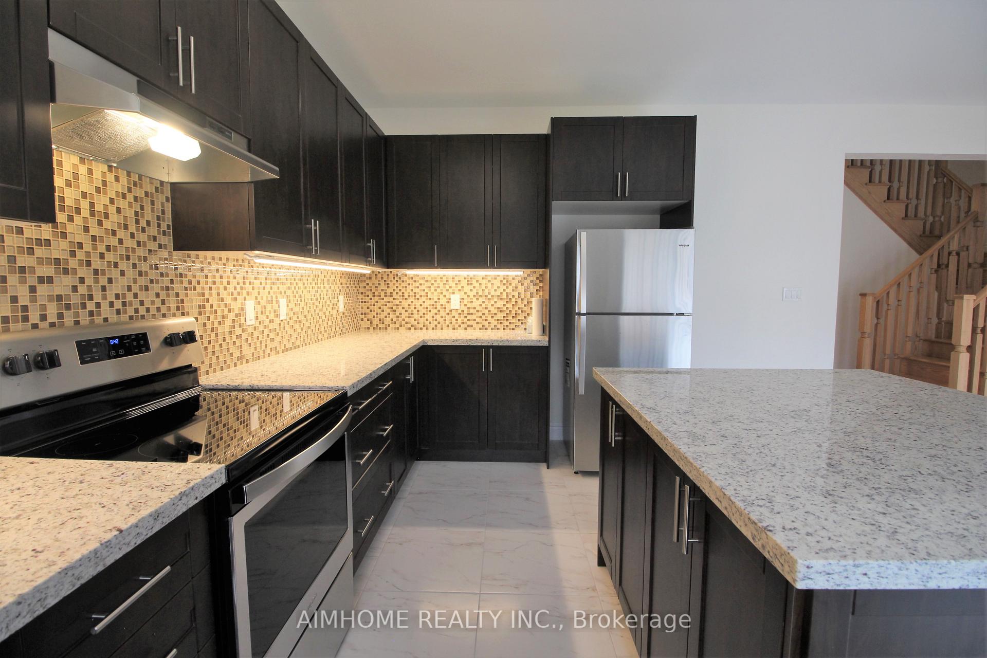 Photo 8 of 1005 Wickham Road, Innisfil, Alcona — HOMEH