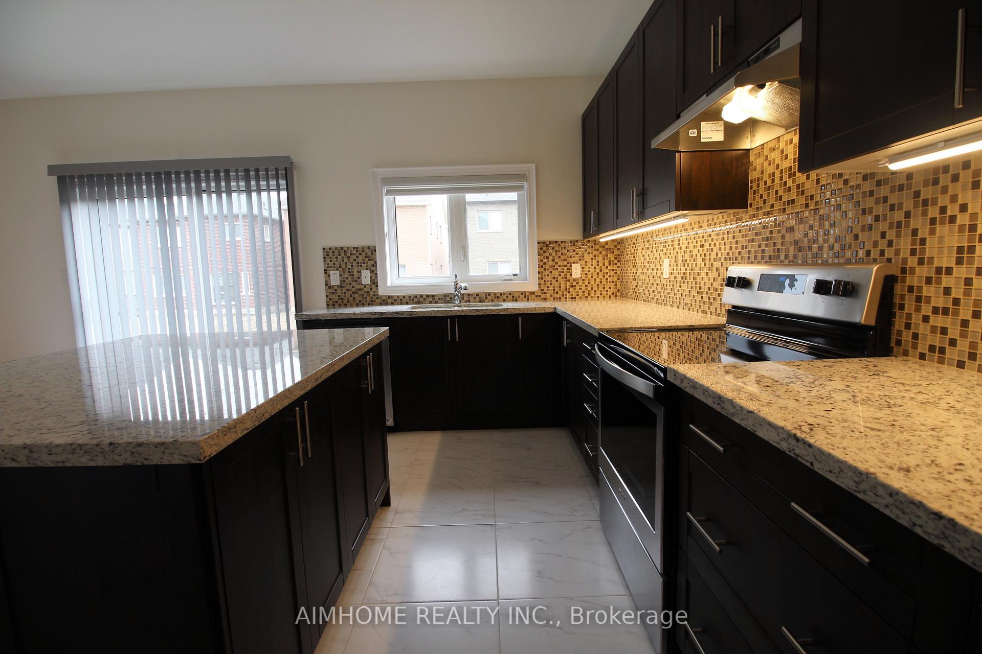 Photo 9 of 1005 Wickham Road, Innisfil, Alcona — HOMEH