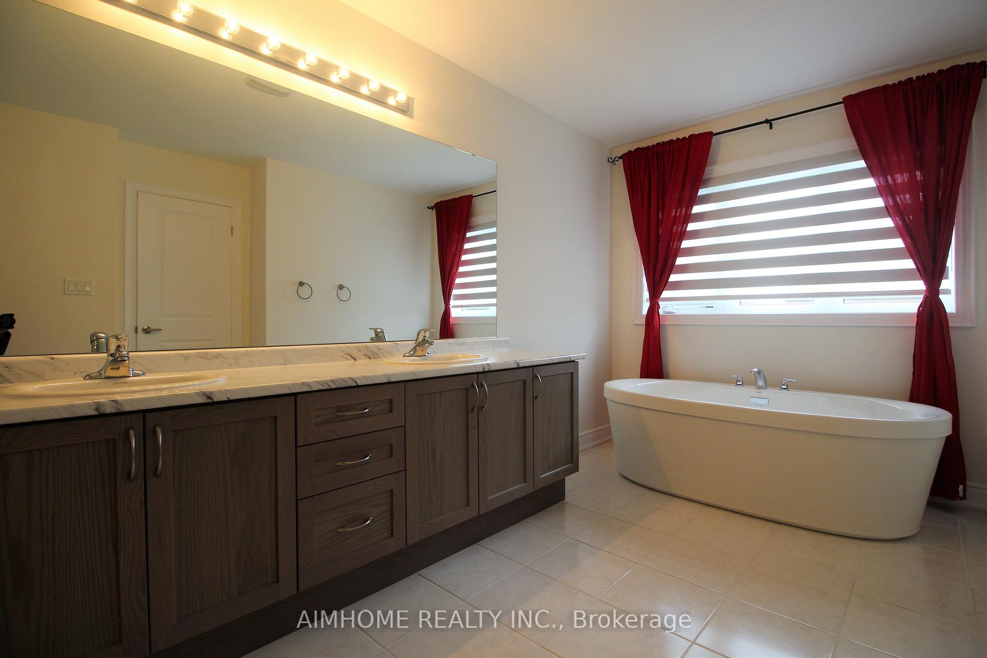 Photo 12 of 1005 Wickham Road, Innisfil, Alcona — HOMEH