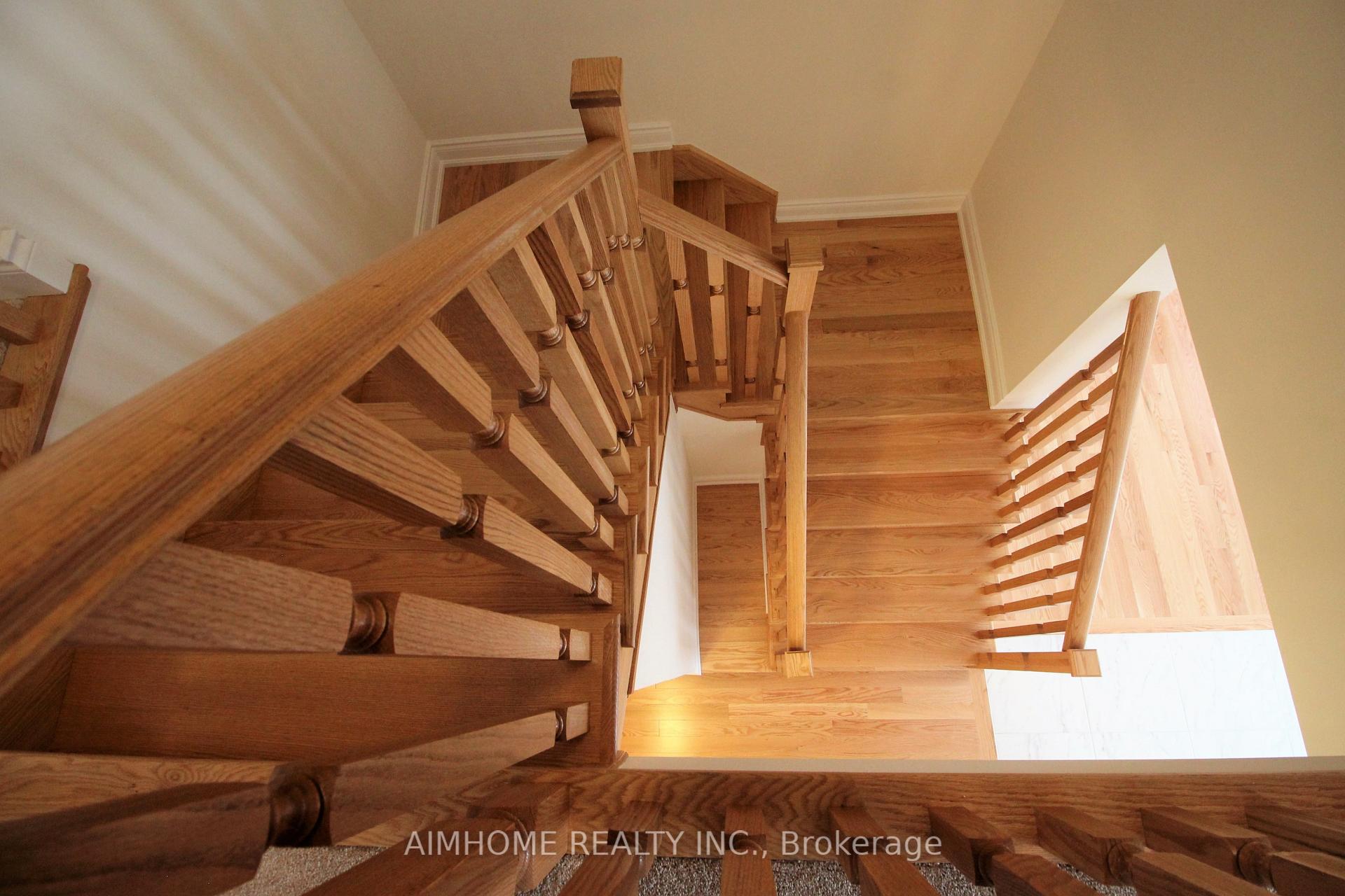 Photo 14 of 1005 Wickham Road, Innisfil, Alcona — HOMEH