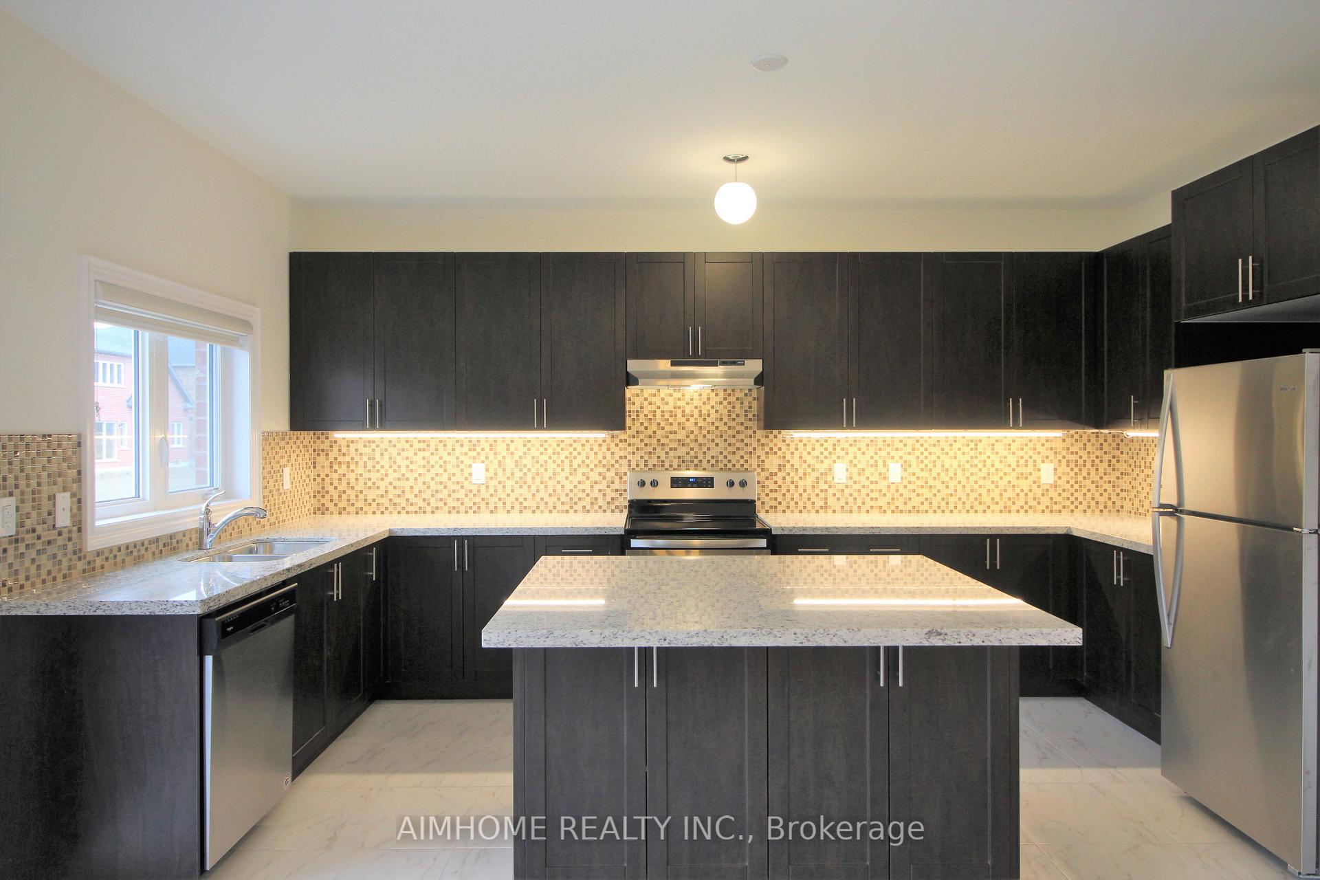 Photo 22 of 1005 Wickham Road, Innisfil, Alcona — HOMEH