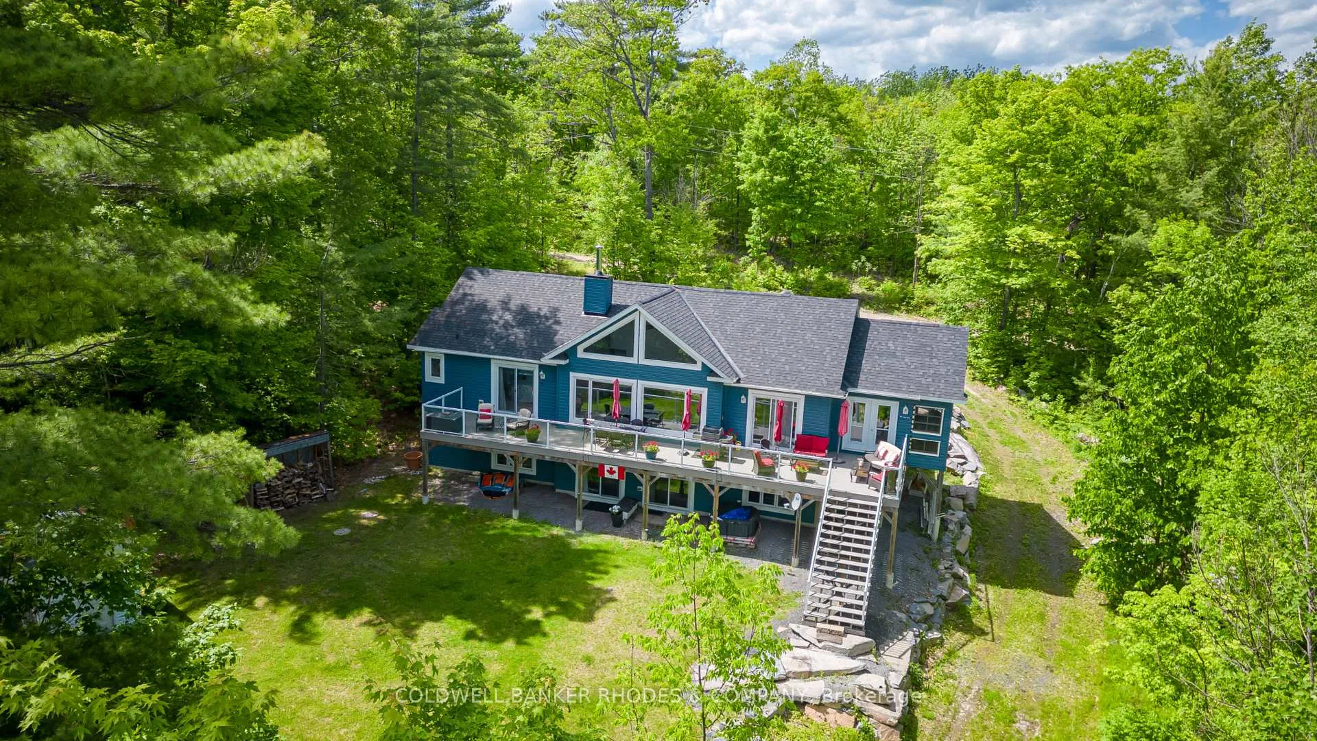Photo 2 of 1045 Wabalac Road, Lanark Highlands, Lanark Highlands (Darling) Twp — HOMEH
