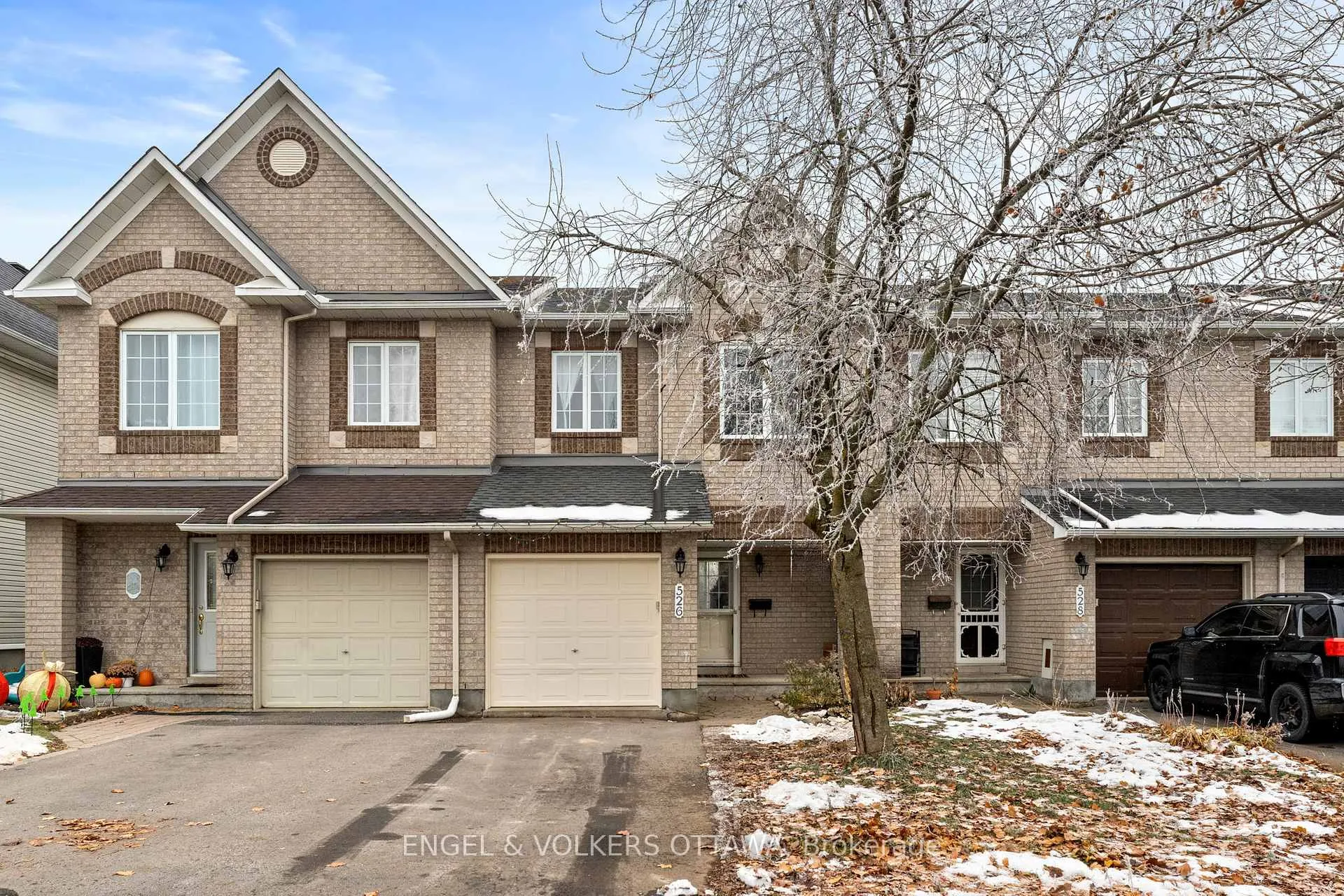 Photo 1 of 526 Meadowbreeze Drive, Ottawa, Kanata - Emerald Meadows/Trailwest — HOMEH