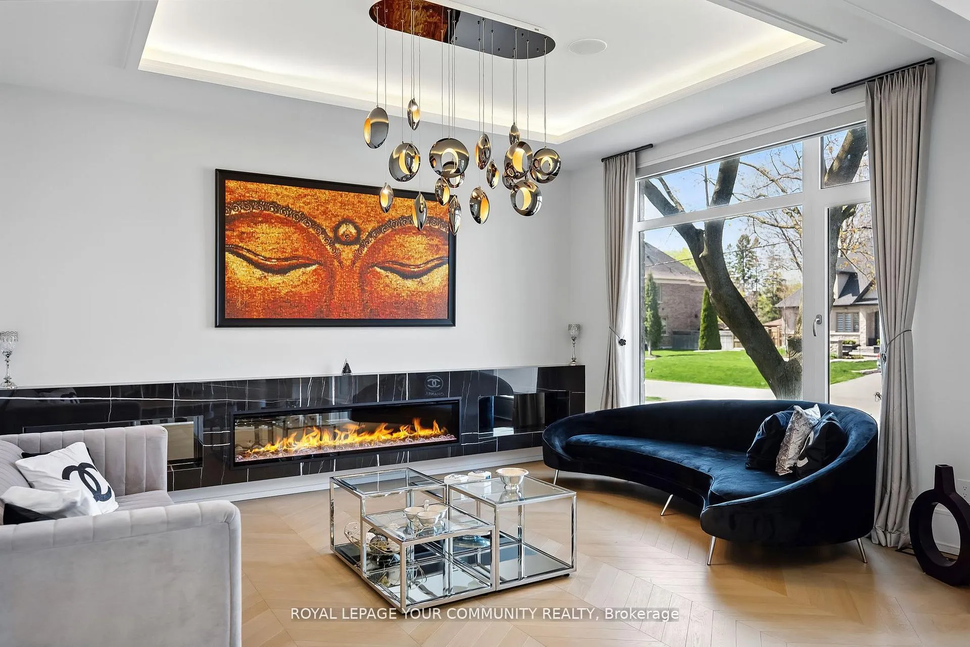 Photo 8 of 115 Patricia Drive, King, King City — HOMEH