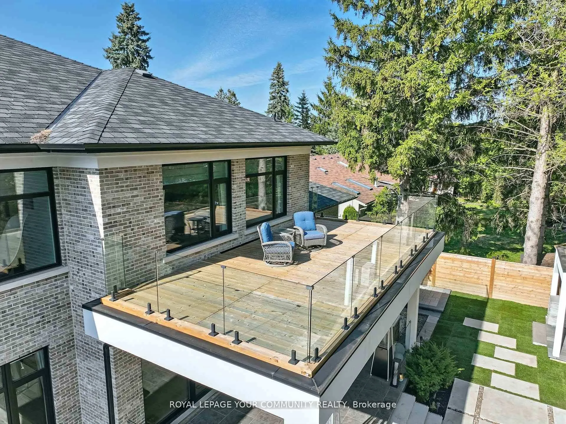 Photo 25 of 115 Patricia Drive, King, King City — HOMEH