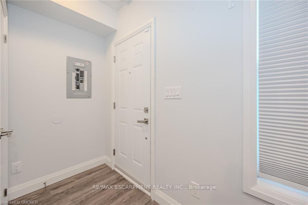 Photo 4 of Unit 2, 74 Cathcart Street, Hamilton, Beasley — HOMEH