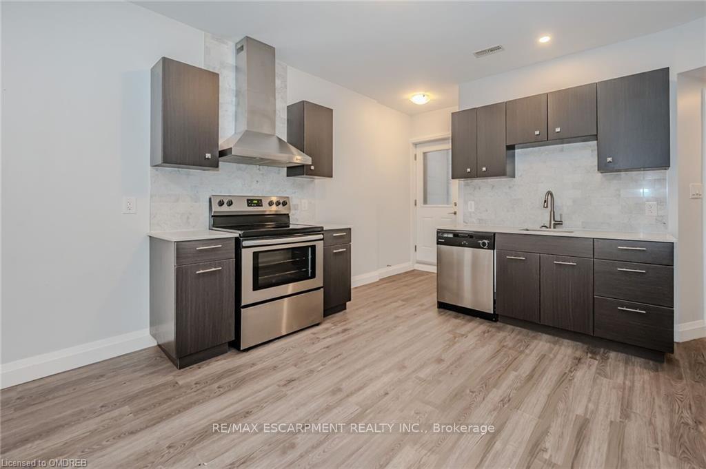 Photo 9 of Unit 2, 74 Cathcart Street, Hamilton, Beasley — HOMEH