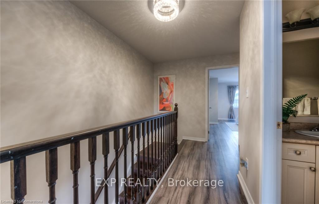 Photo 16 of 30 Machado Street, Kitchener, Huron Park — HOMEH