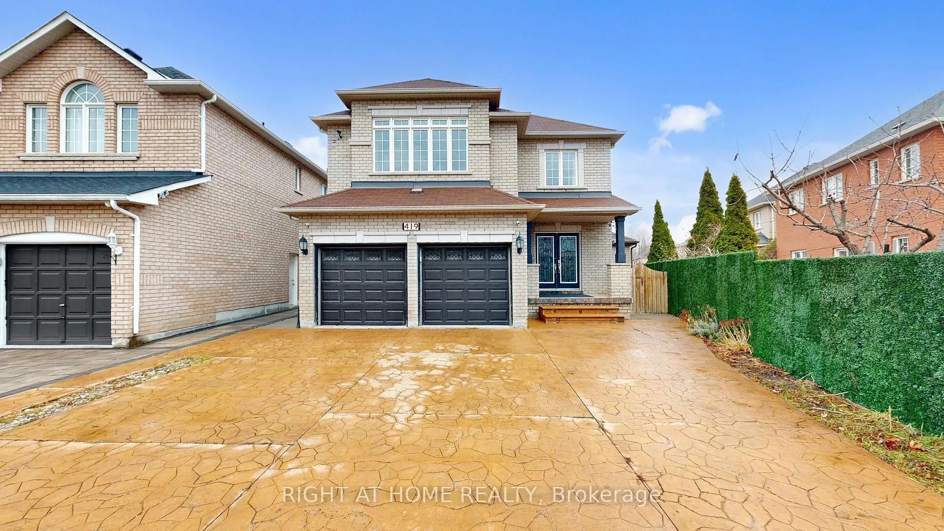 Photo 2 of 419 Elson Street, Markham, Cedarwood — HOMEH