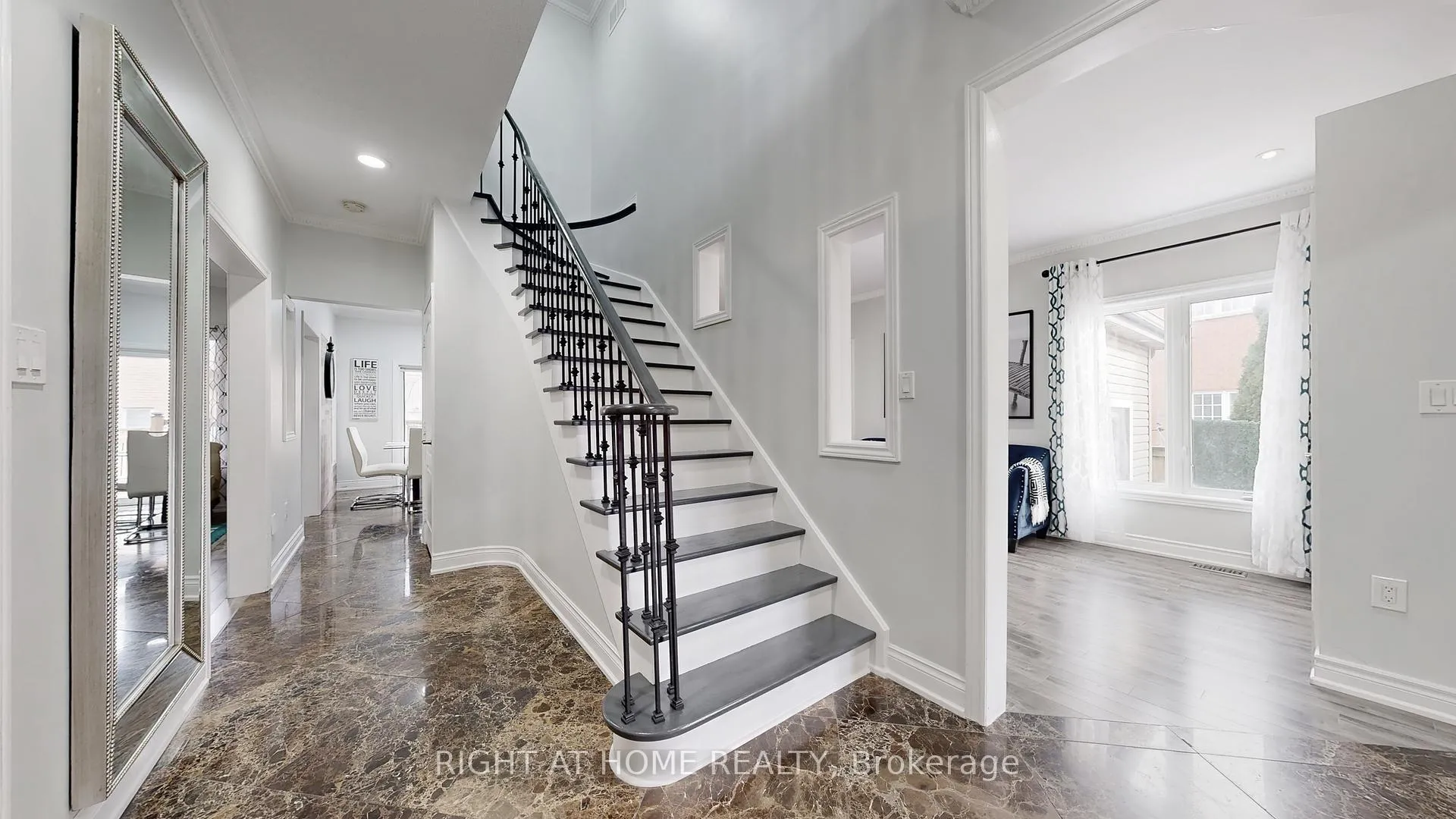 Photo 17 of 419 Elson Street, Markham, Cedarwood — HOMEH