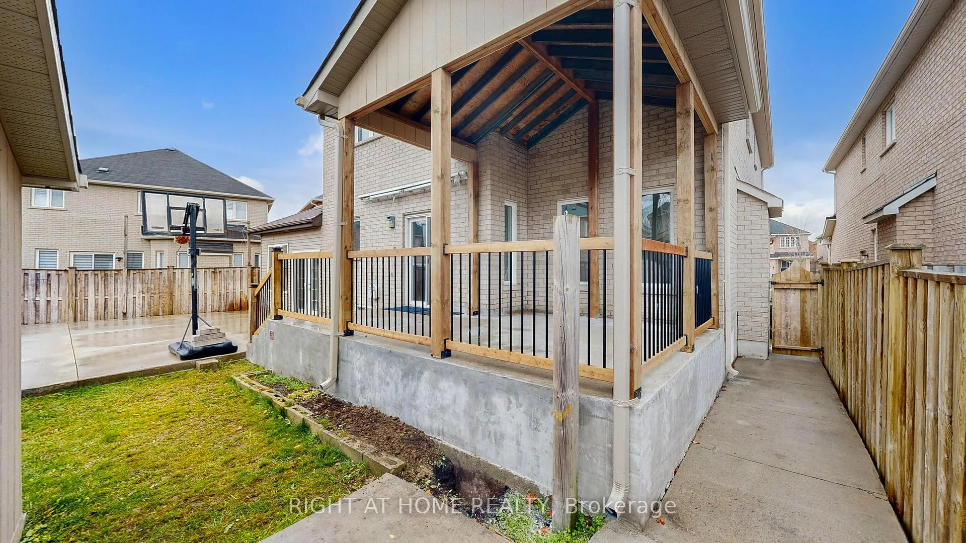Photo 47 of 419 Elson Street, Markham, Cedarwood — HOMEH