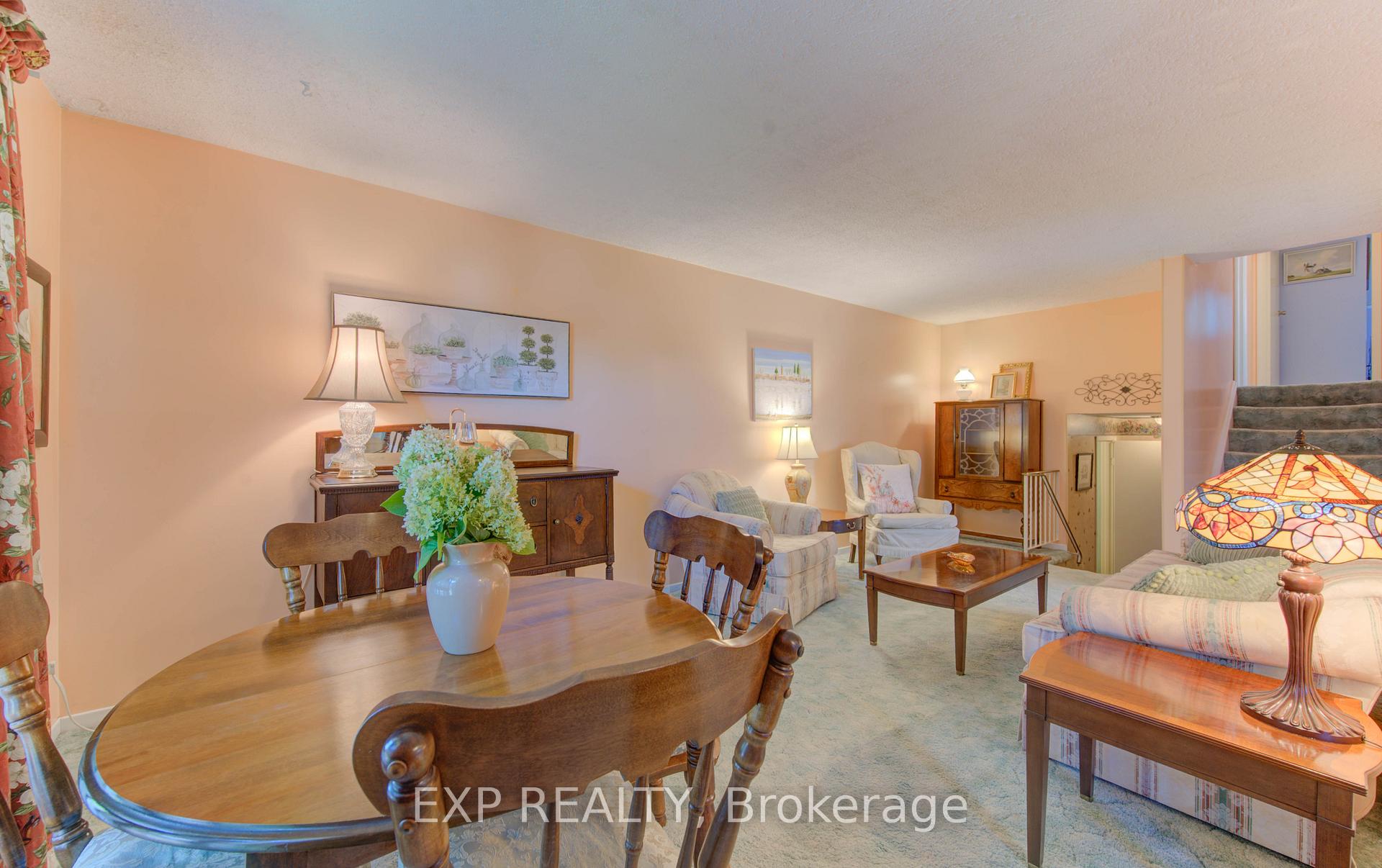 Photo 10 of 92 Halifax Drive, Kitchener — HOMEH