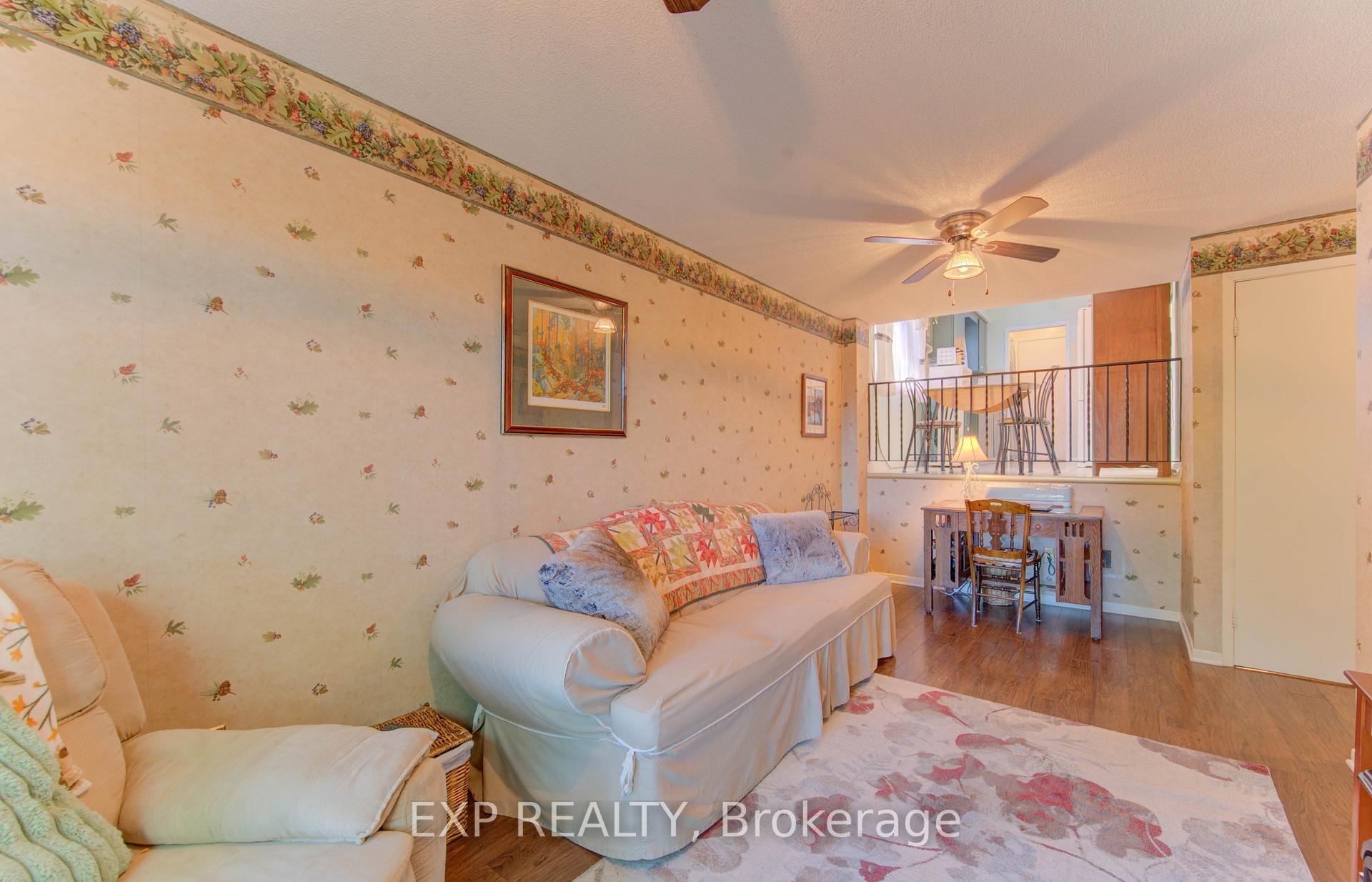 Photo 23 of 92 Halifax Drive, Kitchener — HOMEH