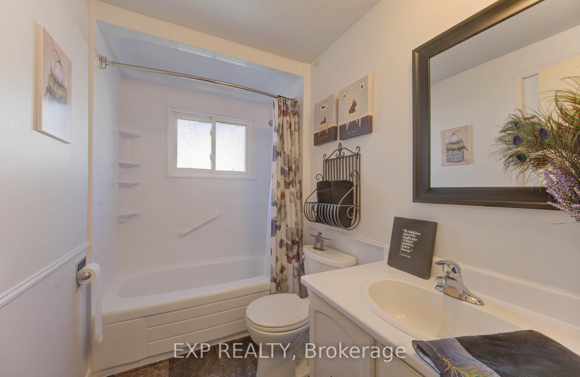 Photo 28 of 92 Halifax Drive, Kitchener — HOMEH