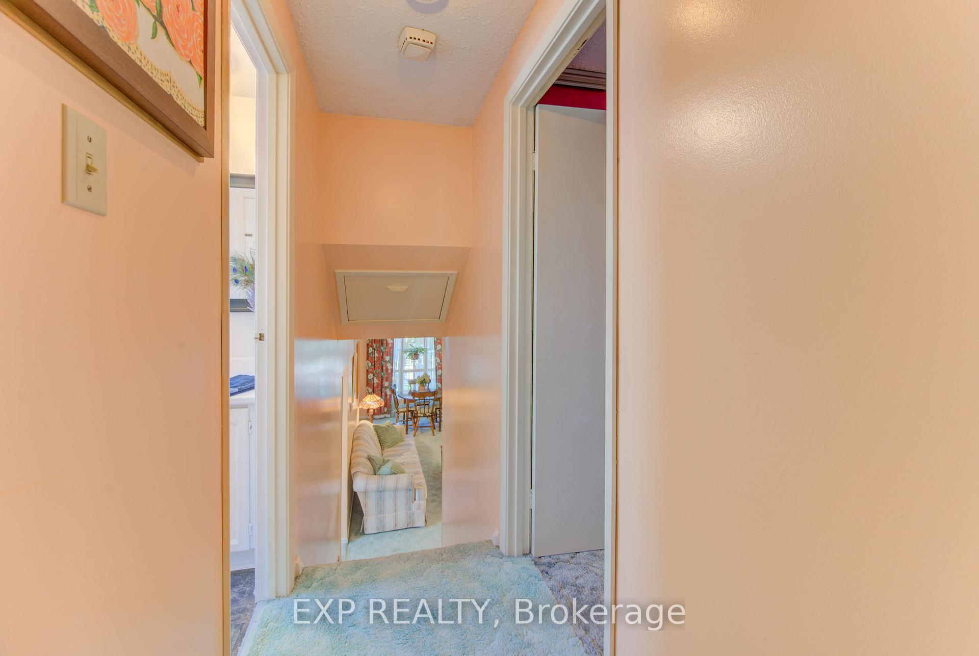 Photo 30 of 92 Halifax Drive, Kitchener — HOMEH