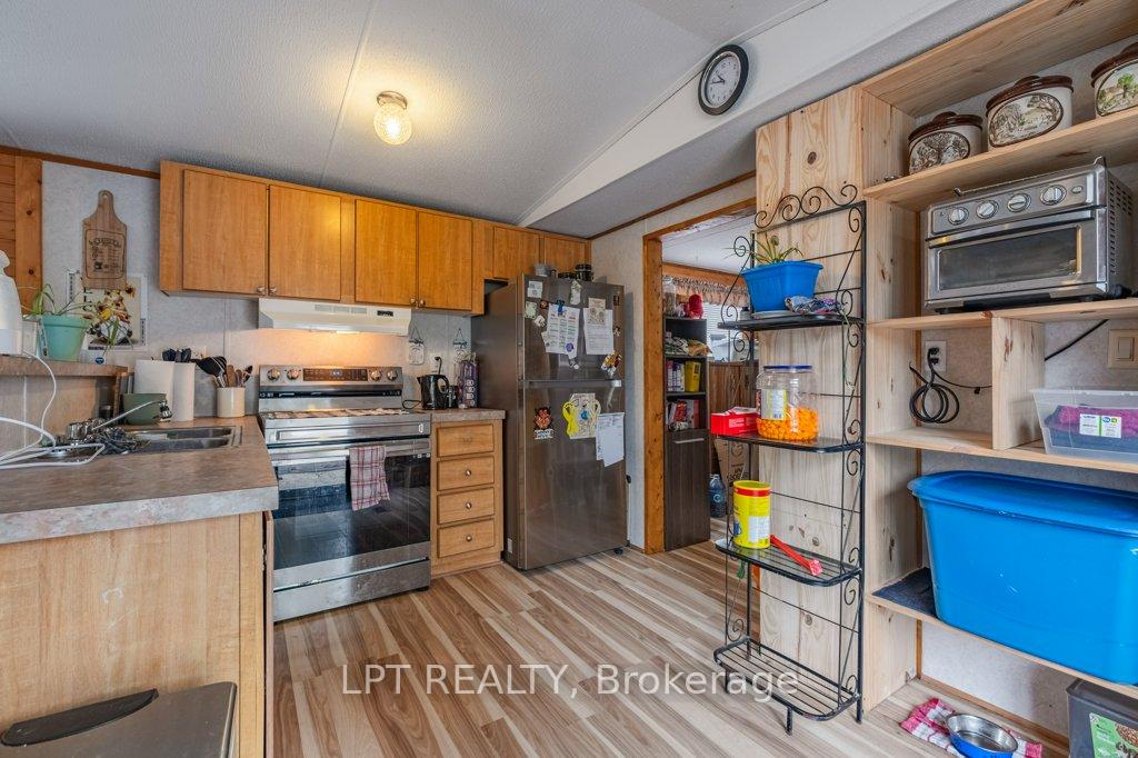 Photo 8 of Unit 19, 5633 Bath Road, Loyalist, Lennox and Addington - South — HOMEH