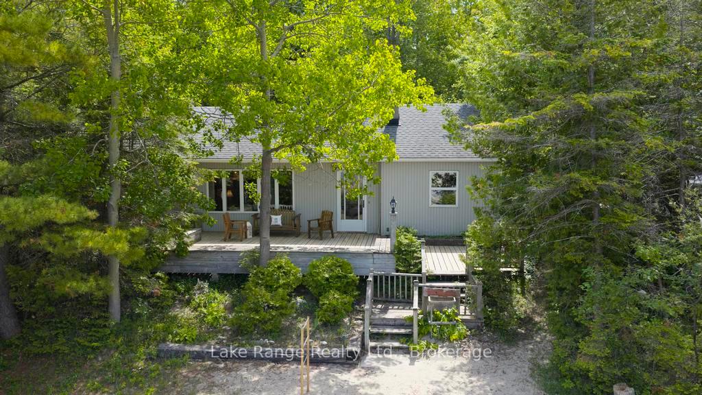 Photo 1 of 19 Collins Drive, Kincardine — HOMEH