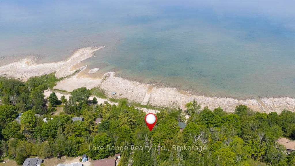 Photo 3 of 19 Collins Drive, Kincardine — HOMEH