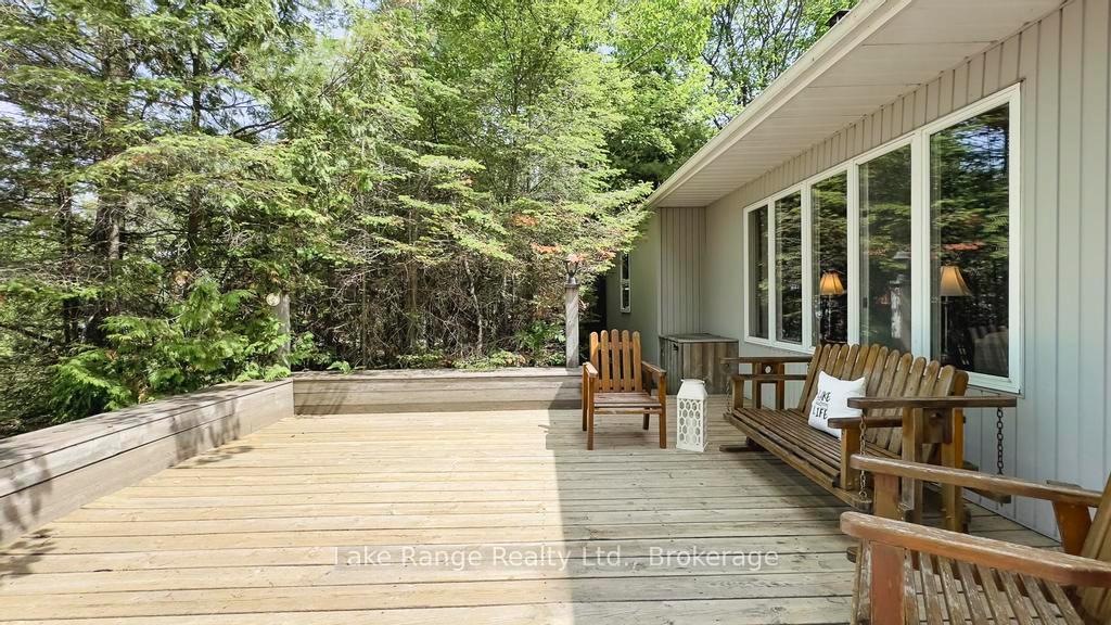 Photo 7 of 19 Collins Drive, Kincardine — HOMEH